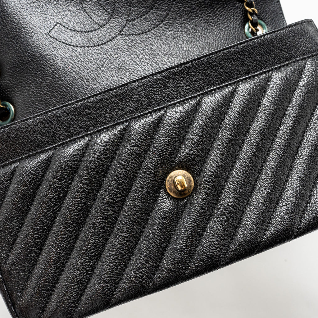 CHANEL SMALL DIAGNOAL FLAP BAG SHINY GOATSKIN BLACK GHW