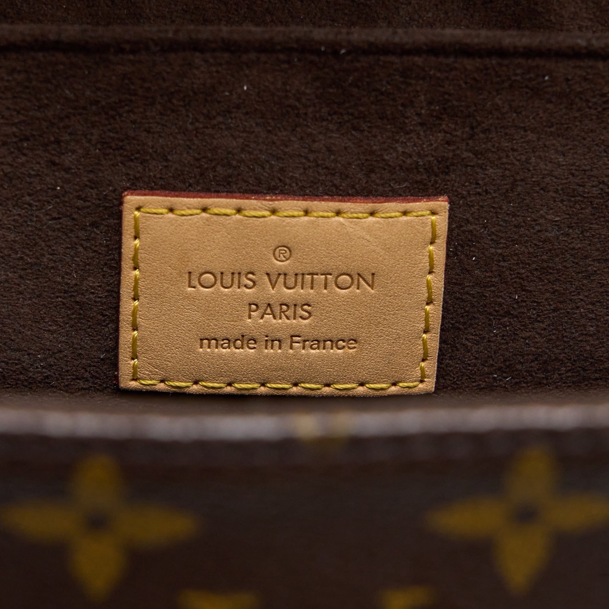 LOUIS VUITTON POCHETTE MÉTIS MONOGRAM CANVAS GHW