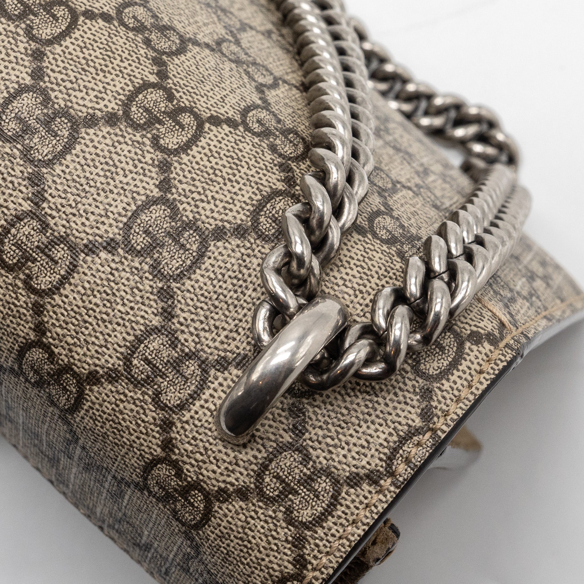 GUCCI DIONYSUS GG SMALL SUPREME CANVAS/TAUPE SUEDE BEIGE SHW