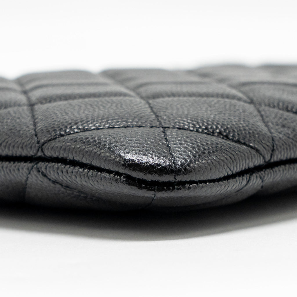 CHANEL O CASE CLUTCH CAVIAR BLACK GHW