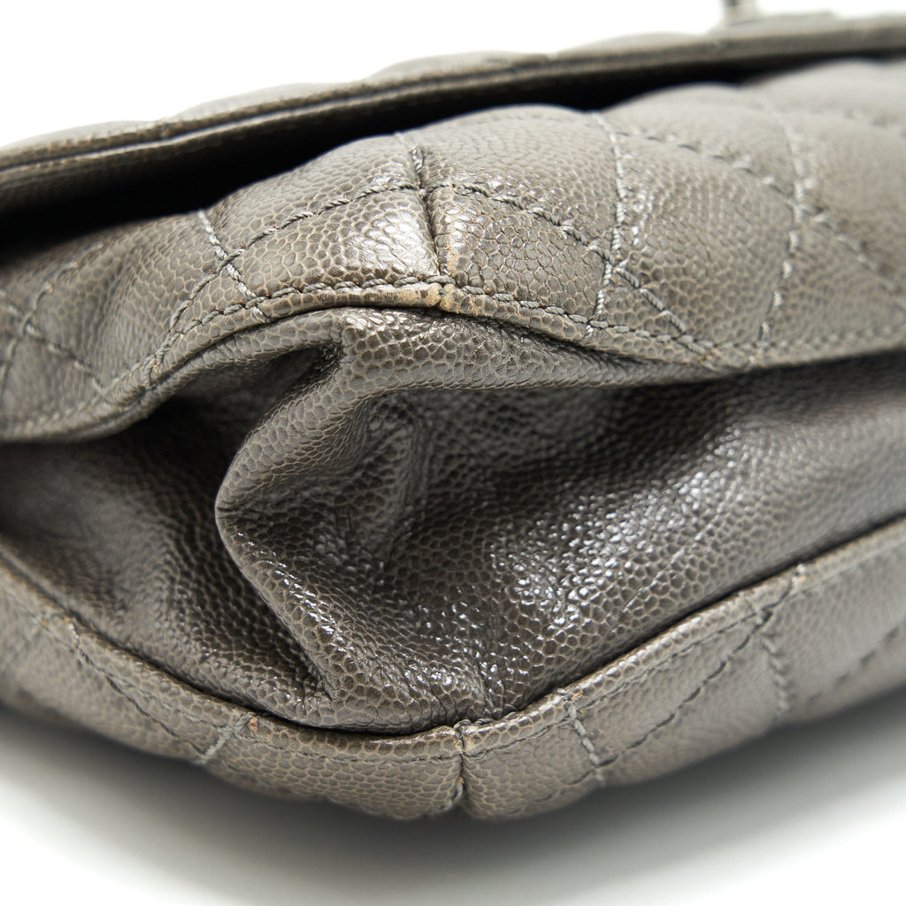 CHANEL SEASONAL JUMBO CAVIAR FLAP BAG GREY WITH RUTHENIUM HARDWARE