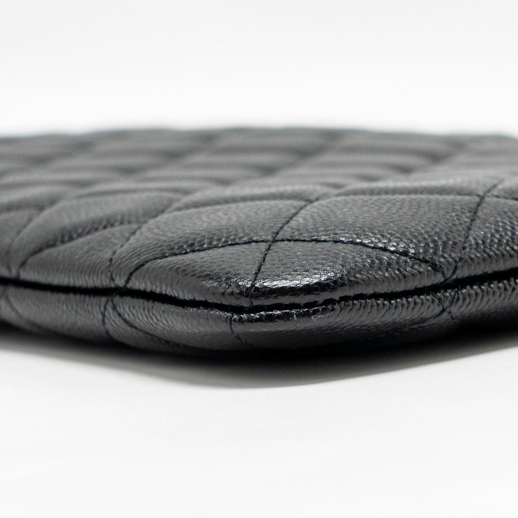 CHANEL O CASE CLUTCH CAVIAR BLACK GHW