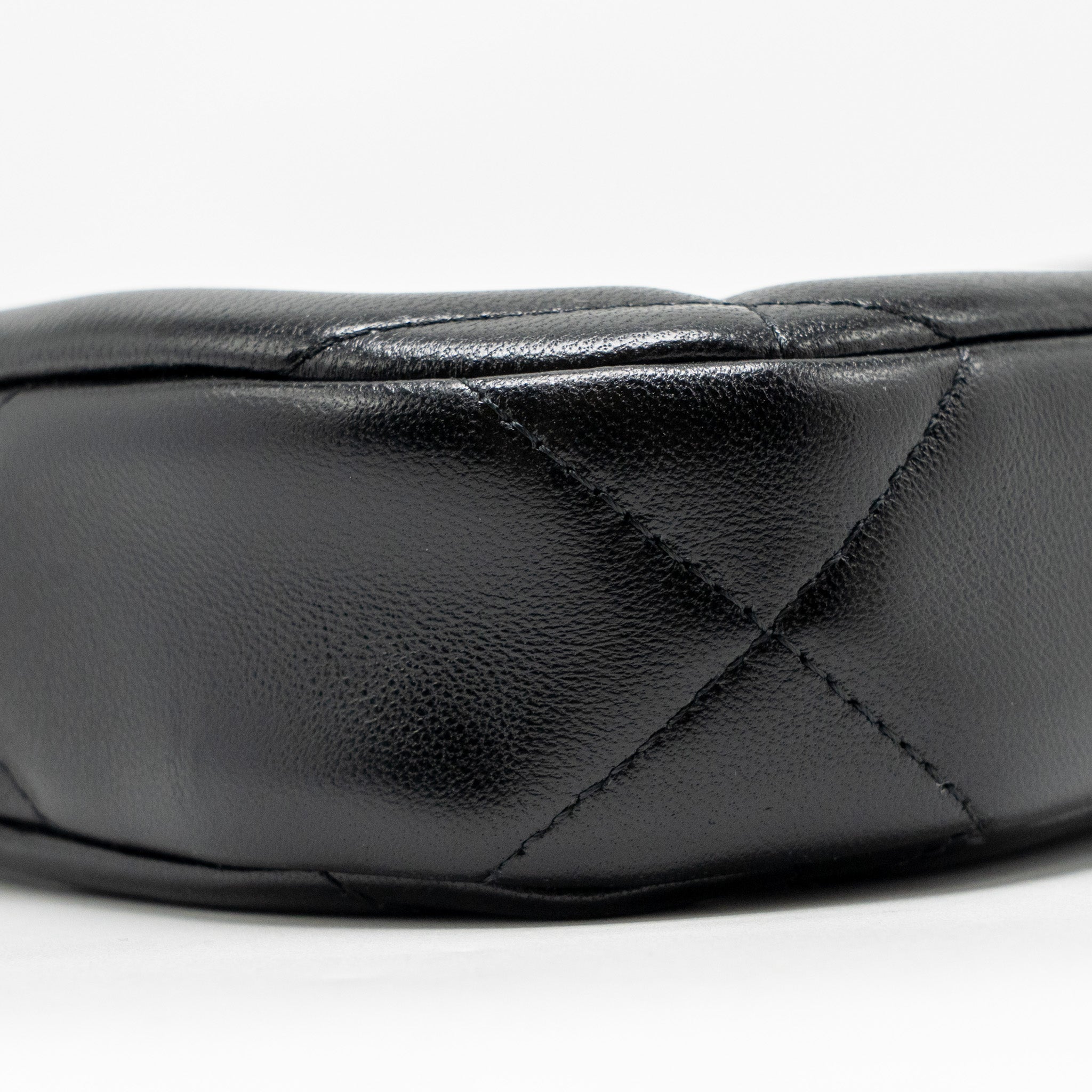 CHANEL 19 CROSSBODY HOBO LAMBSKIN BLACK MULTICOLOUR HARDWARE (MICROCHIP)