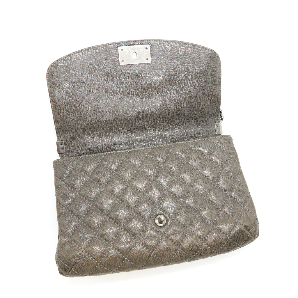 CHANEL SEASONAL JUMBO CAVIAR FLAP BAG GREY WITH RUTHENIUM HARDWARE