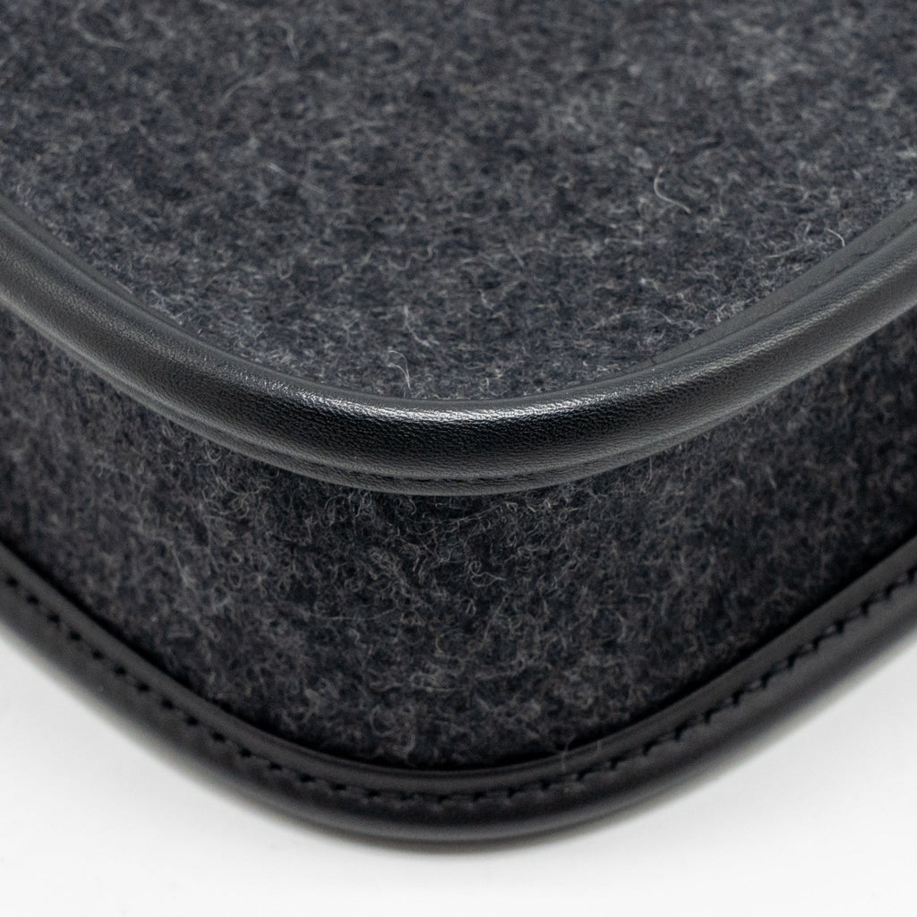 HERMES MINI EVELYNE FEUTRE/SWIFT/SANGLE WOOL GRAPHITE/BLACK SHW