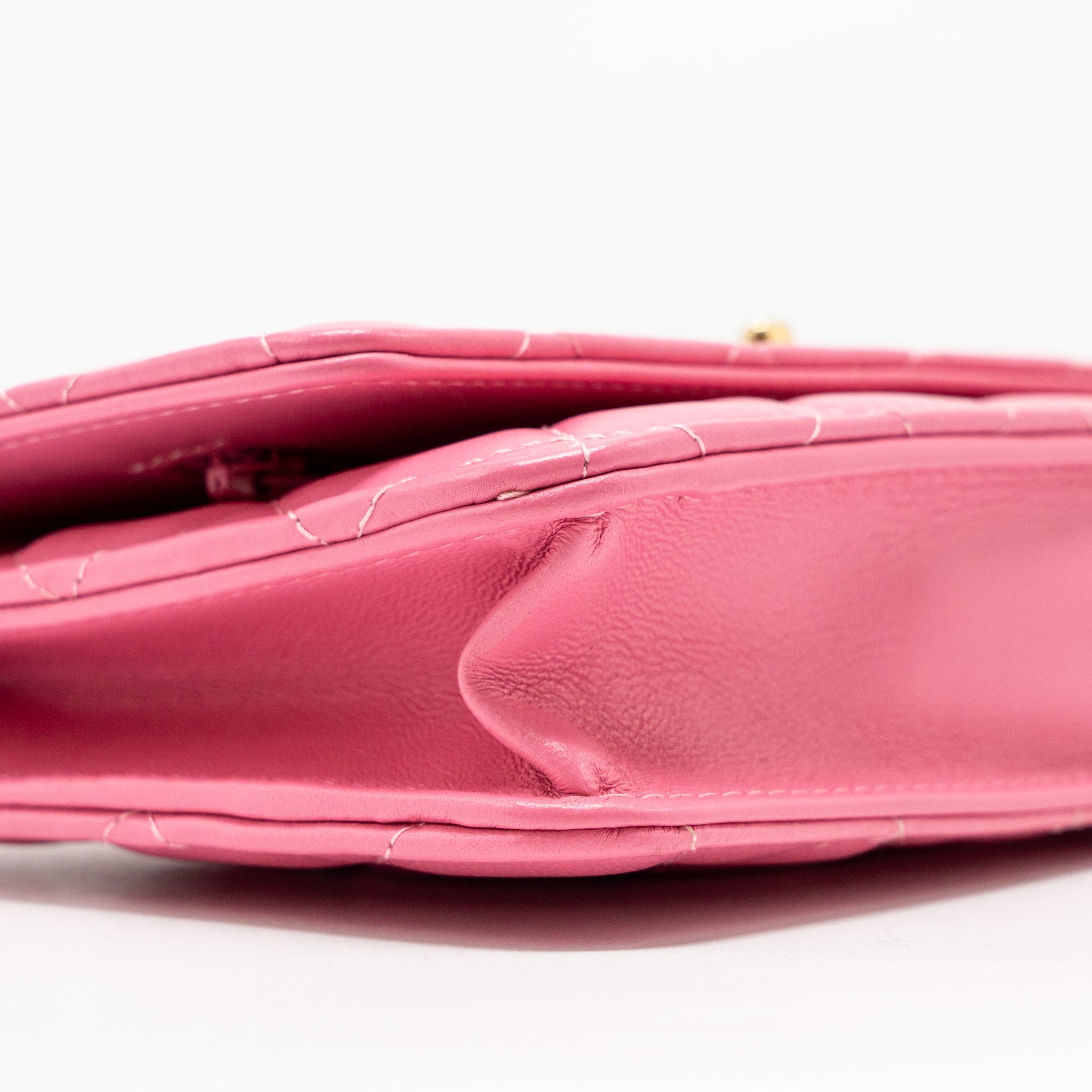 CHANEL PEARL CRUSH WALLET ON CHAIN LAMBSKIN PINK GHW