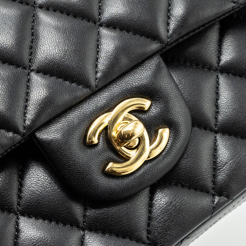 CHANEL MEDIUM CLASSIC FLAP BAG LAMBSKIN BLACK GHW