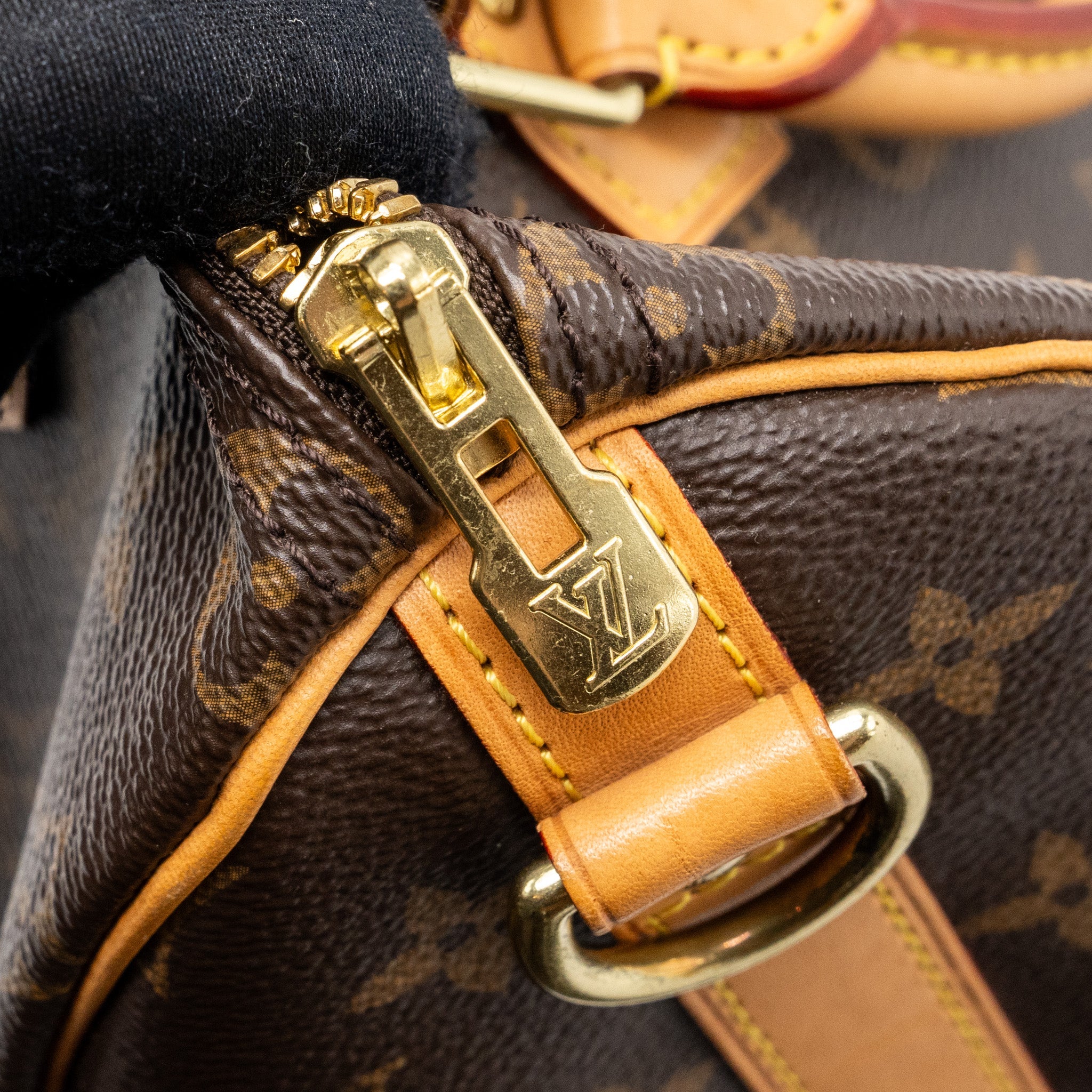 LOUIS VUITTON SPEEDY BANDOULIERE 25 MONOGRAM CANVAS GHW