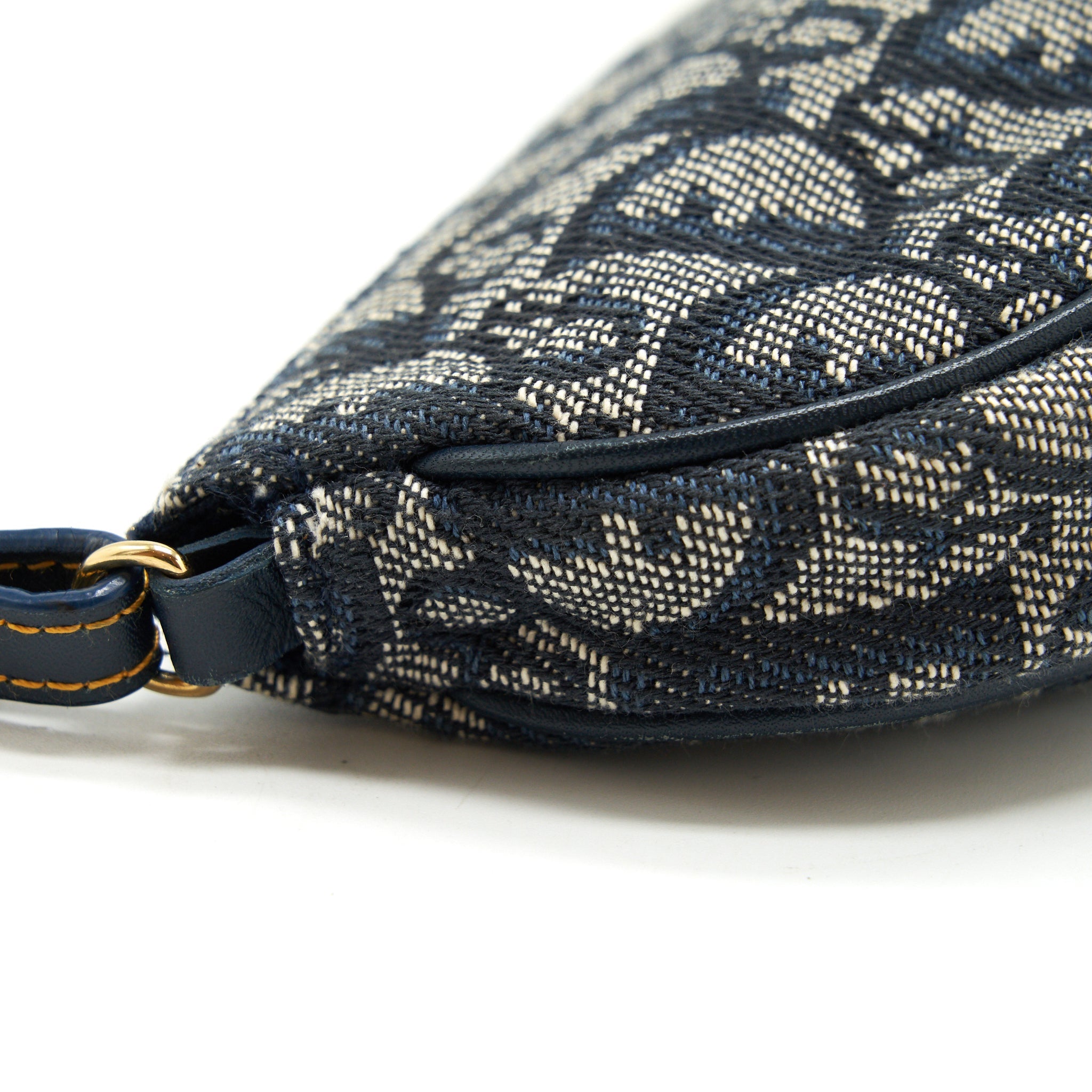 DIOR VINTAGE SADDLE POCHETTE YEAR 2003