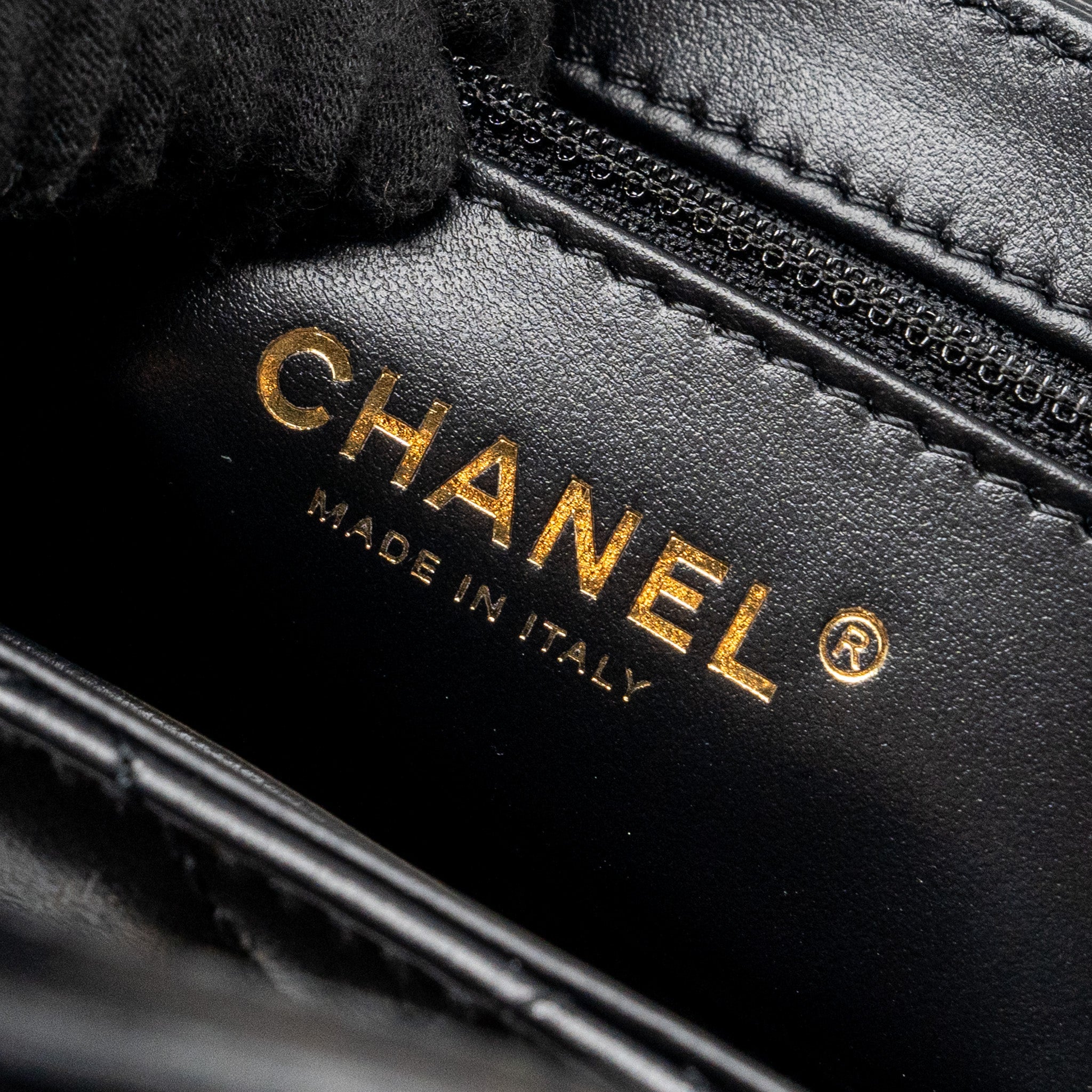 CHANEL 24P MINI SHOPPING TOTE CALFSKIN BLACK GHW (MICROCHIP)