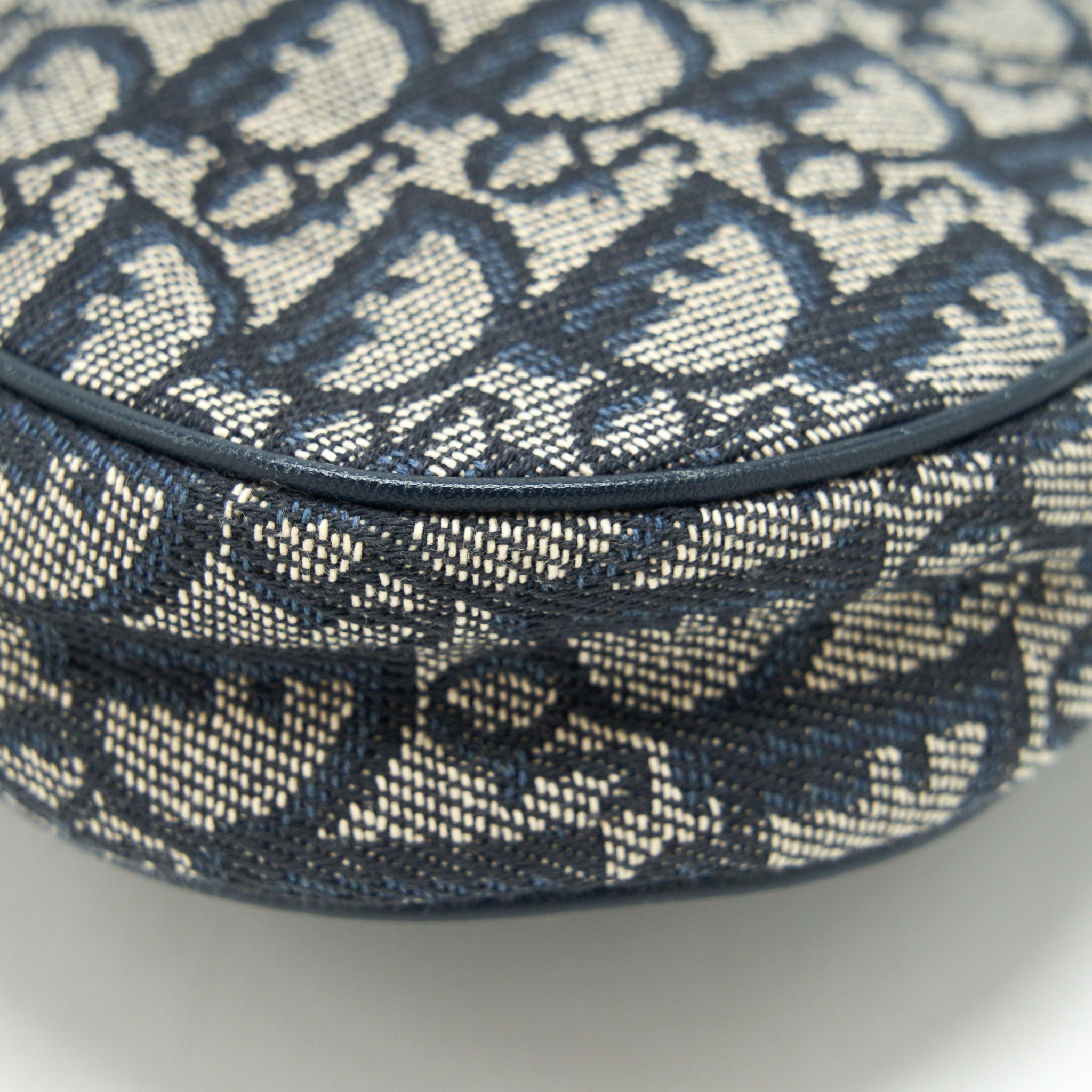 DIOR VINTAGE SADDLE POCHETTE YEAR 2003