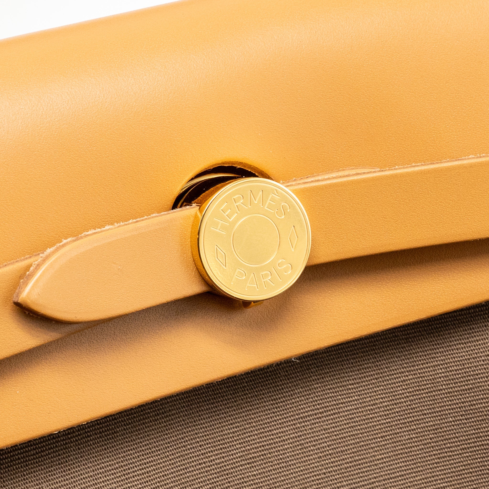 HERMES HERBAG 31 ZIP BAG CANVAS/HUNTER LEATHER ETOUPE / NATURAL SABLE GHW