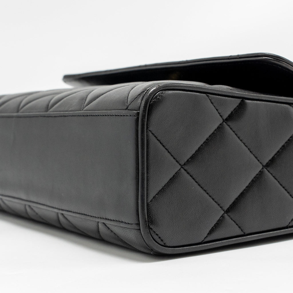 CHANEL VINTAGE QUILTED CC FLAP BAG LAMBSKIN BLACK GHW