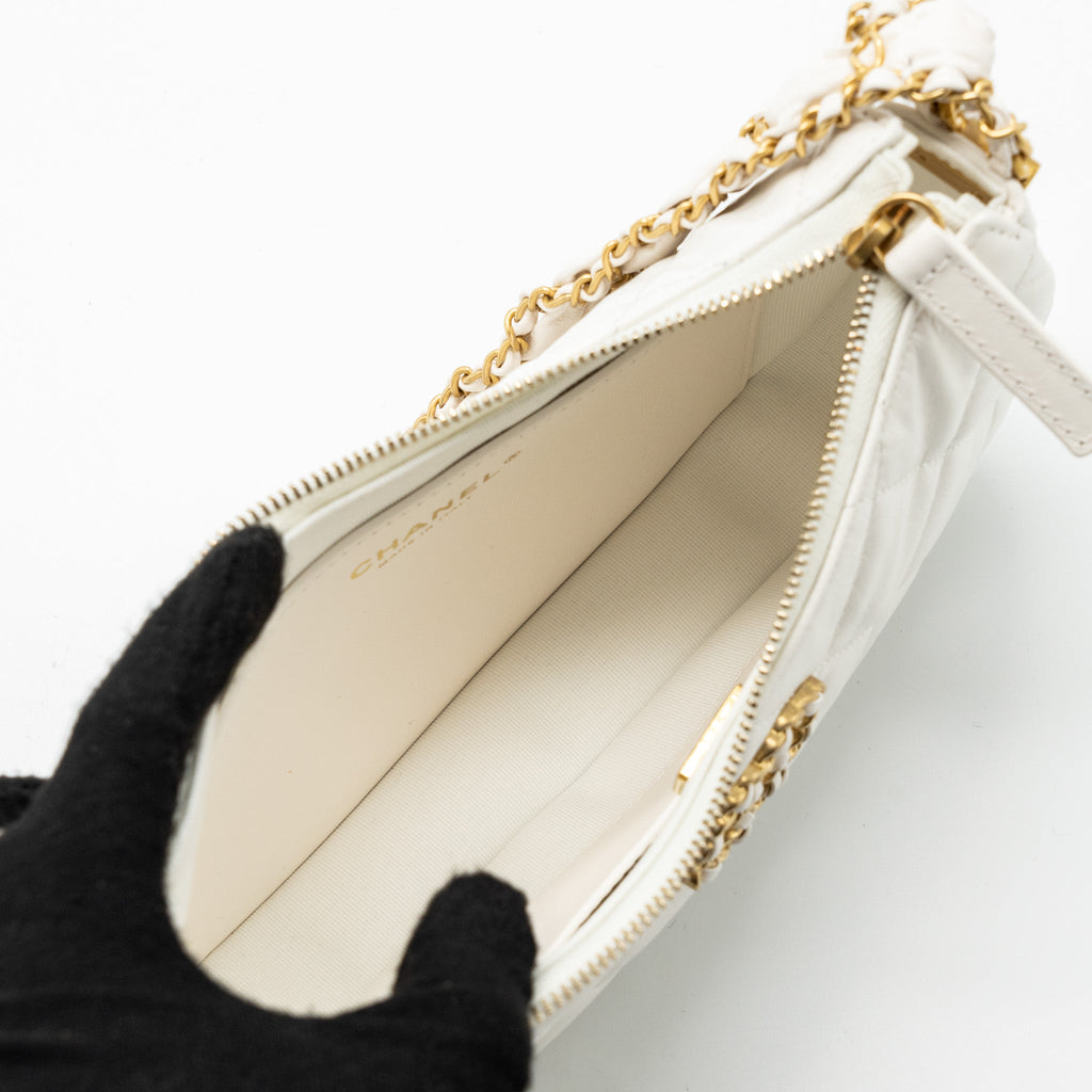 CHANEL 23K HOBO BAG CALFSKIN WHITE GHW (MICROCHIP)