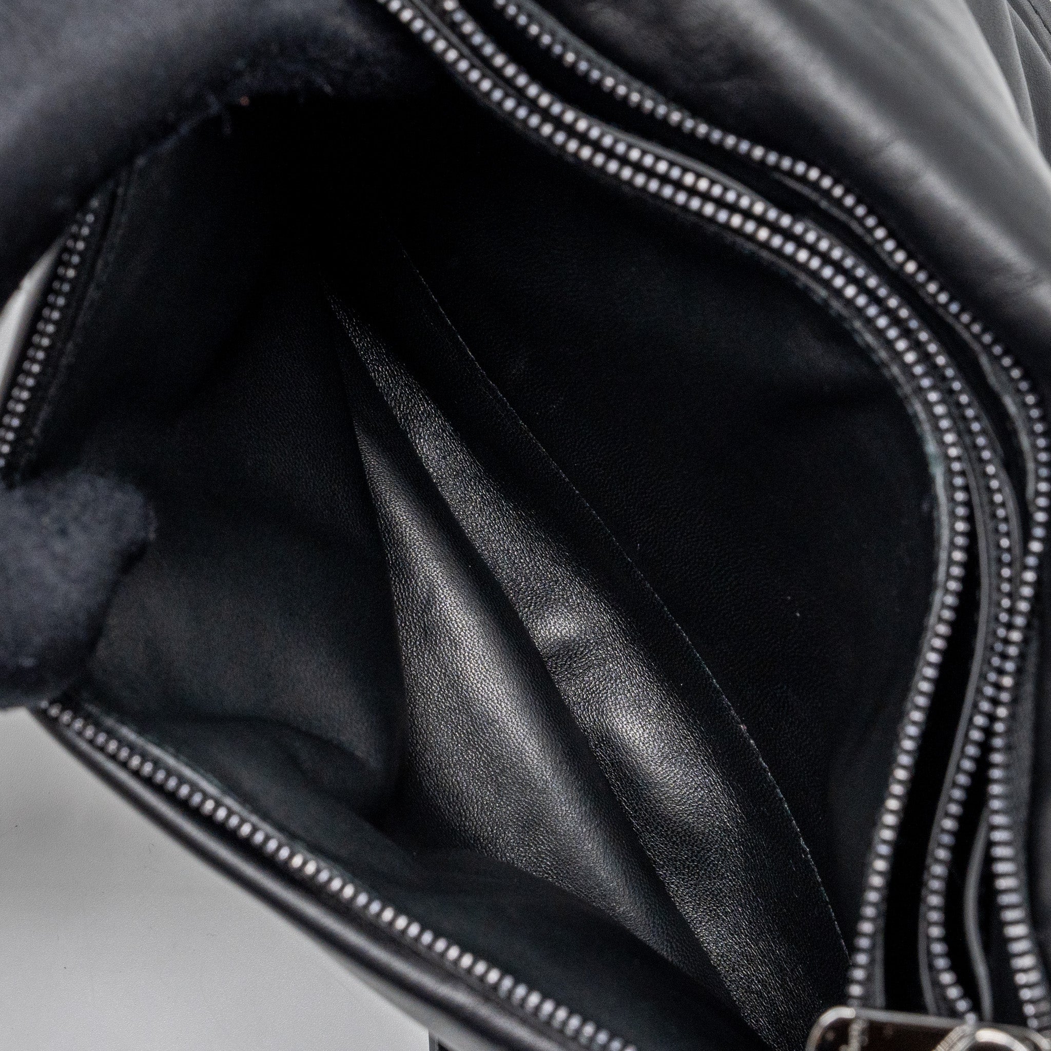 SALVATORE FERRAGAMO SMALL VIVA BOW SHOULDER BAG BLACK WITH BLACK HARDWARE