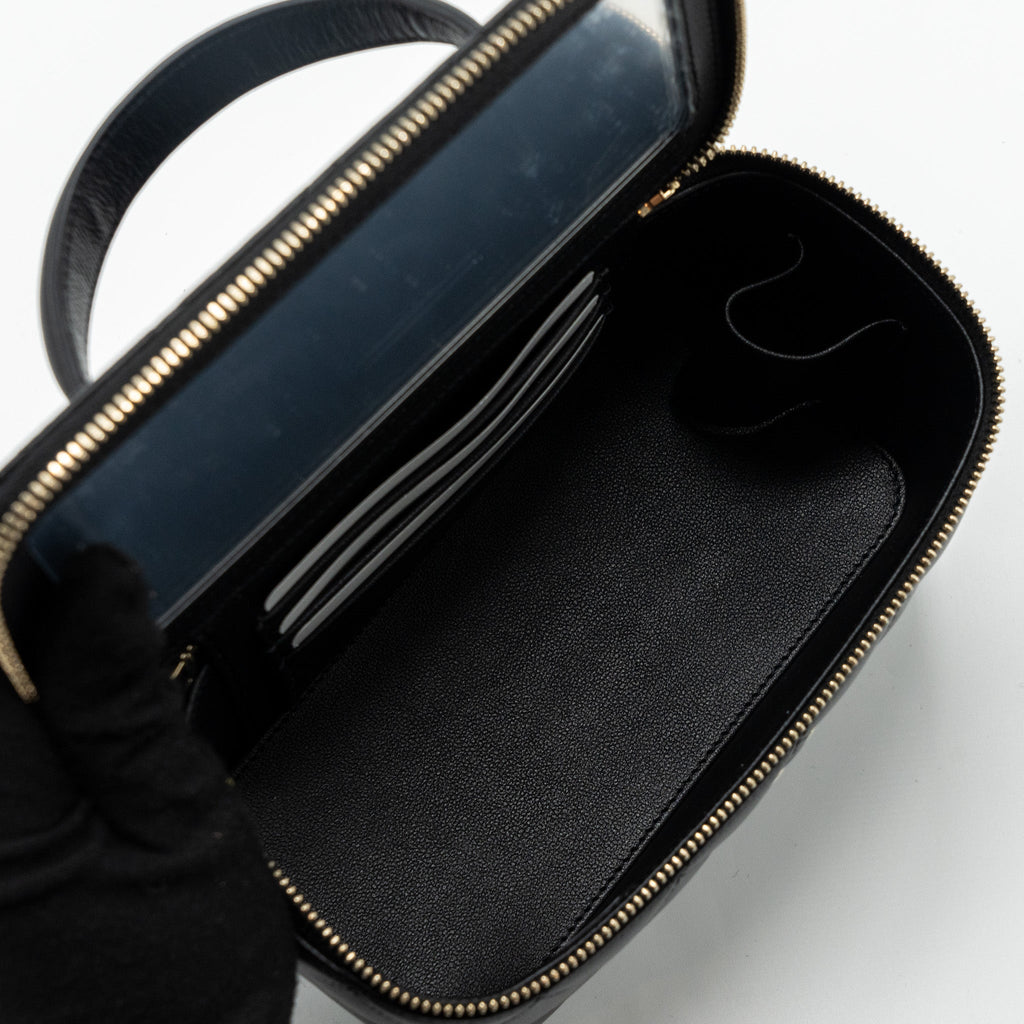 CHANEL TOP HANDLE LONG VANITY WITH CHAIN LAMBSKIN BLACK LGHW(MICROCHIP)