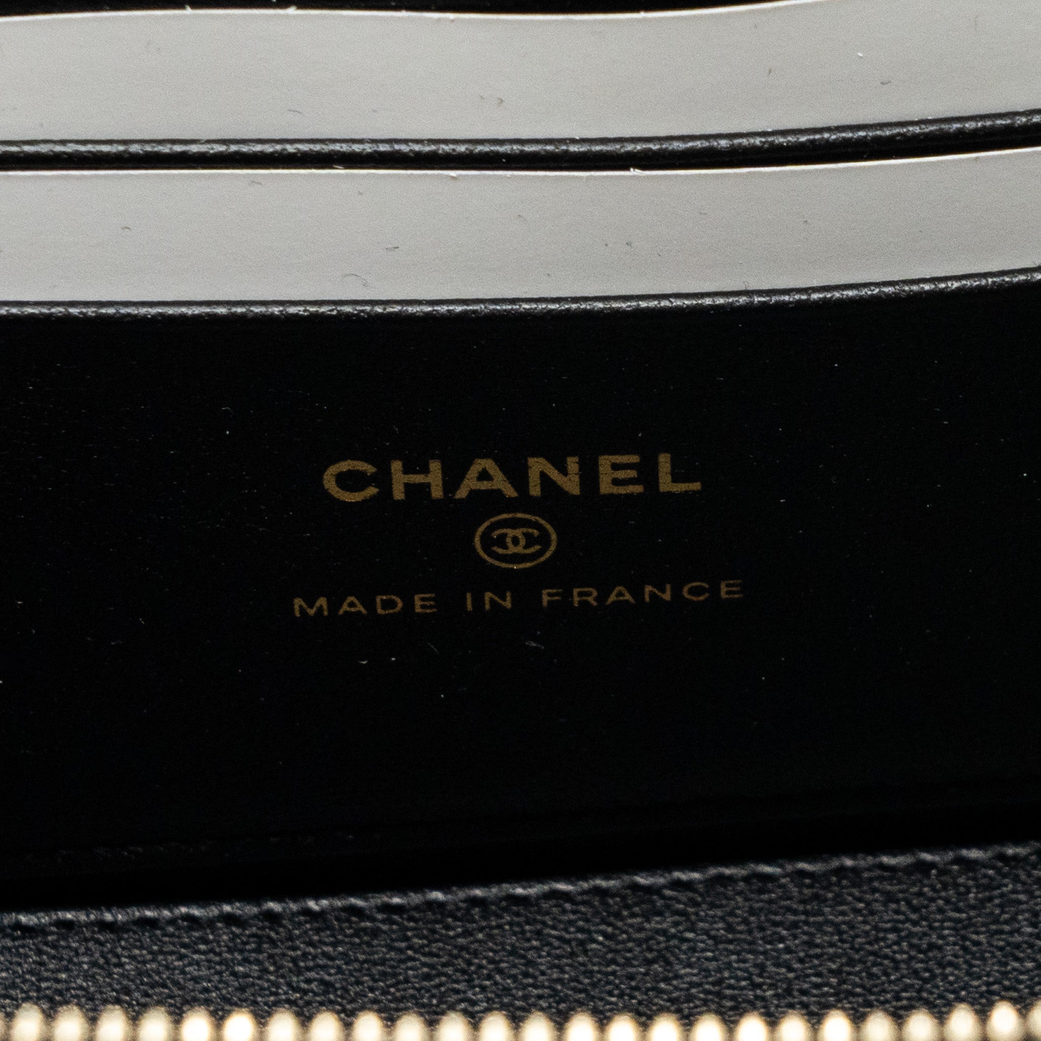 CHANEL TOP HANDLE LONG VANITY WITH CHAIN LAMBSKIN BLACK LGHW(MICROCHIP)