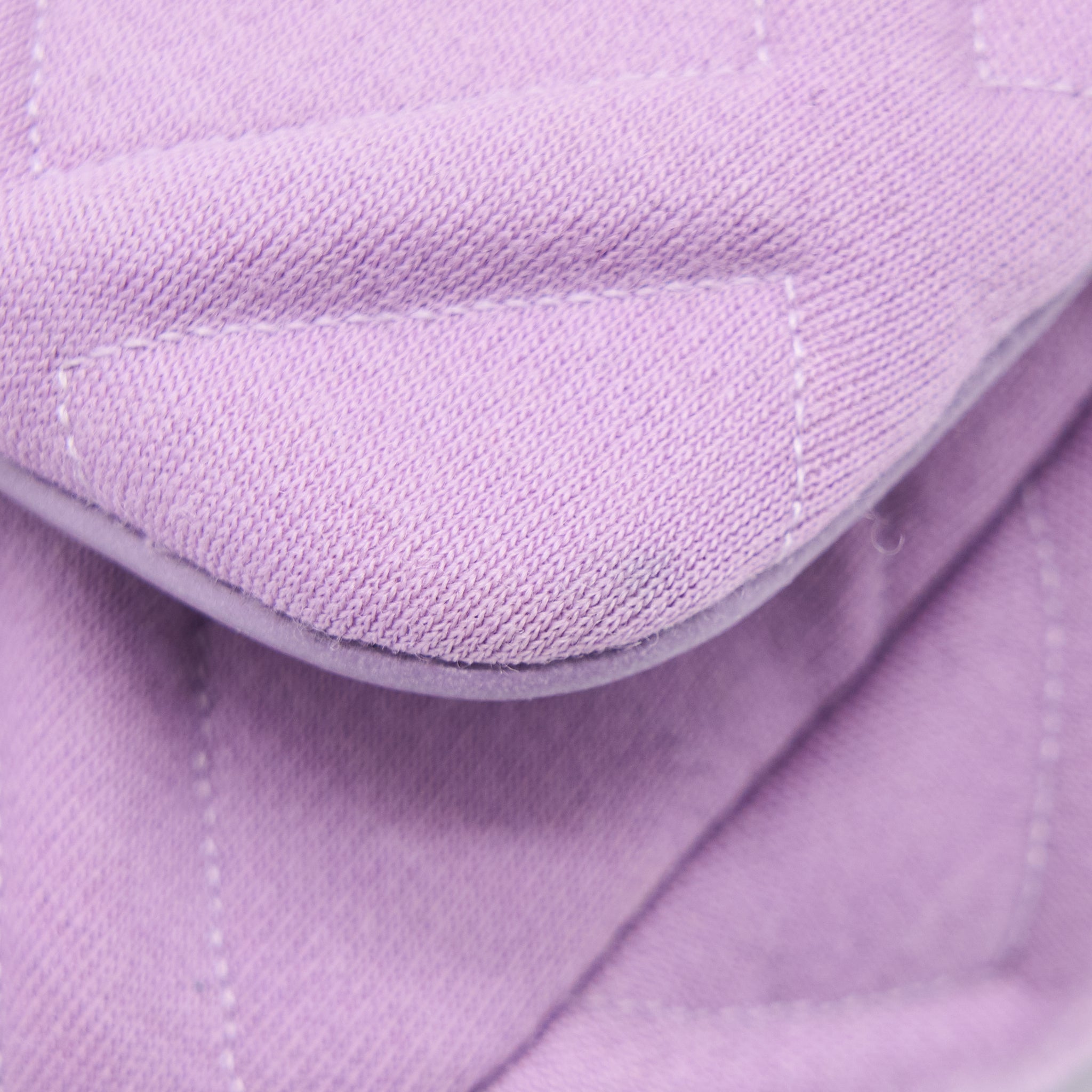 CHANEL 19 WAIST BAG QUILTED JERSEY/ LAMBSKIN LIGHT PURPLE MULTICOLOUR HARDWARE