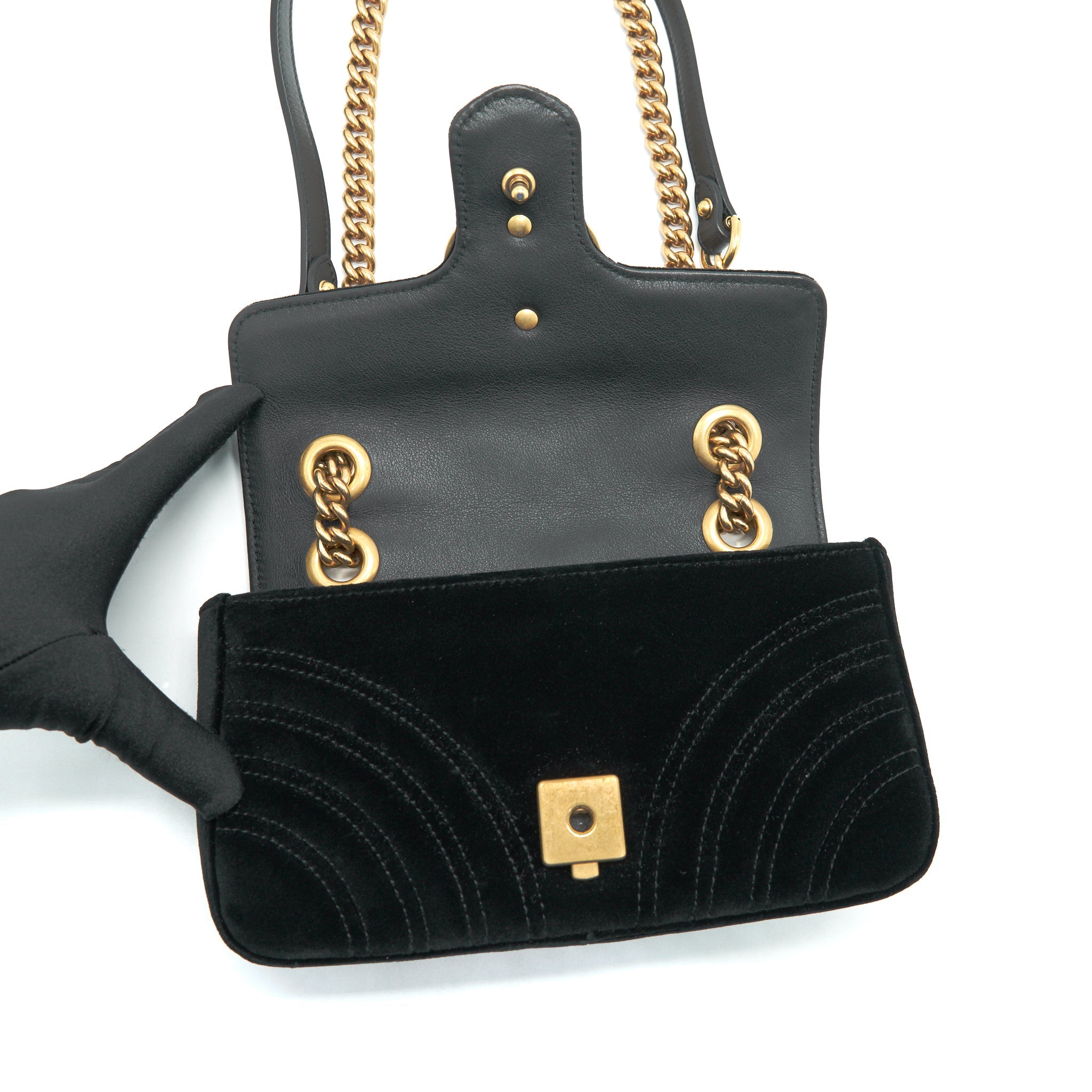 GUCCI MINI MARMONT FLAP BAG VELVET BLACK