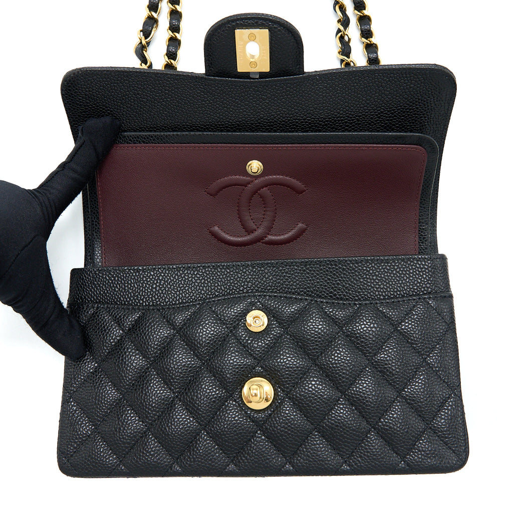 CHANEL SMALL CLASSIC DOUBLE FLAP BAG CAVIAR BLACK GHW (MICROCHIP)