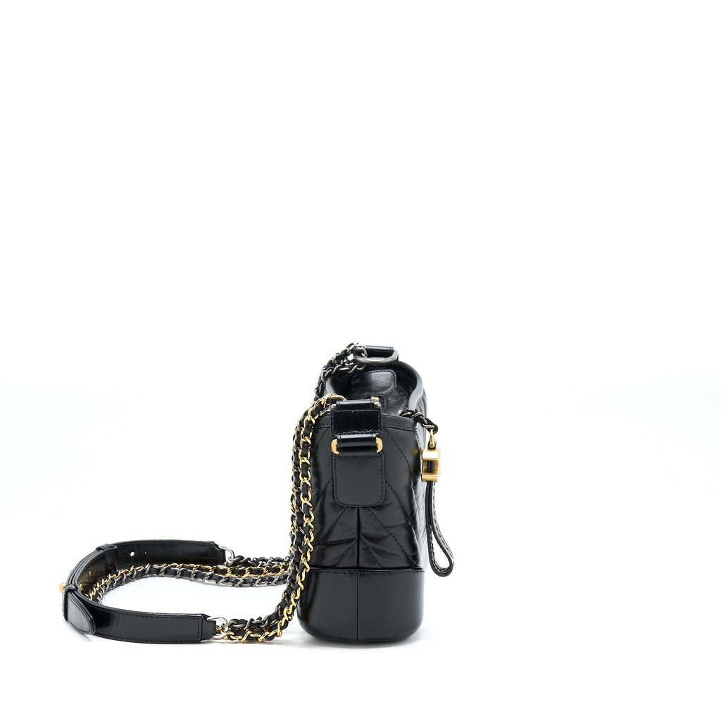 CHANEL CHEVRON SMALL GABRIELLE HOBO BAG BLACK MULTICOLOUR HARDWARE