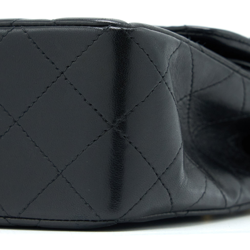 CHANEL VINTAGE SMALL CLASSIC DOUBLE FLAP BAG LAMBSKIN BLACK GHW