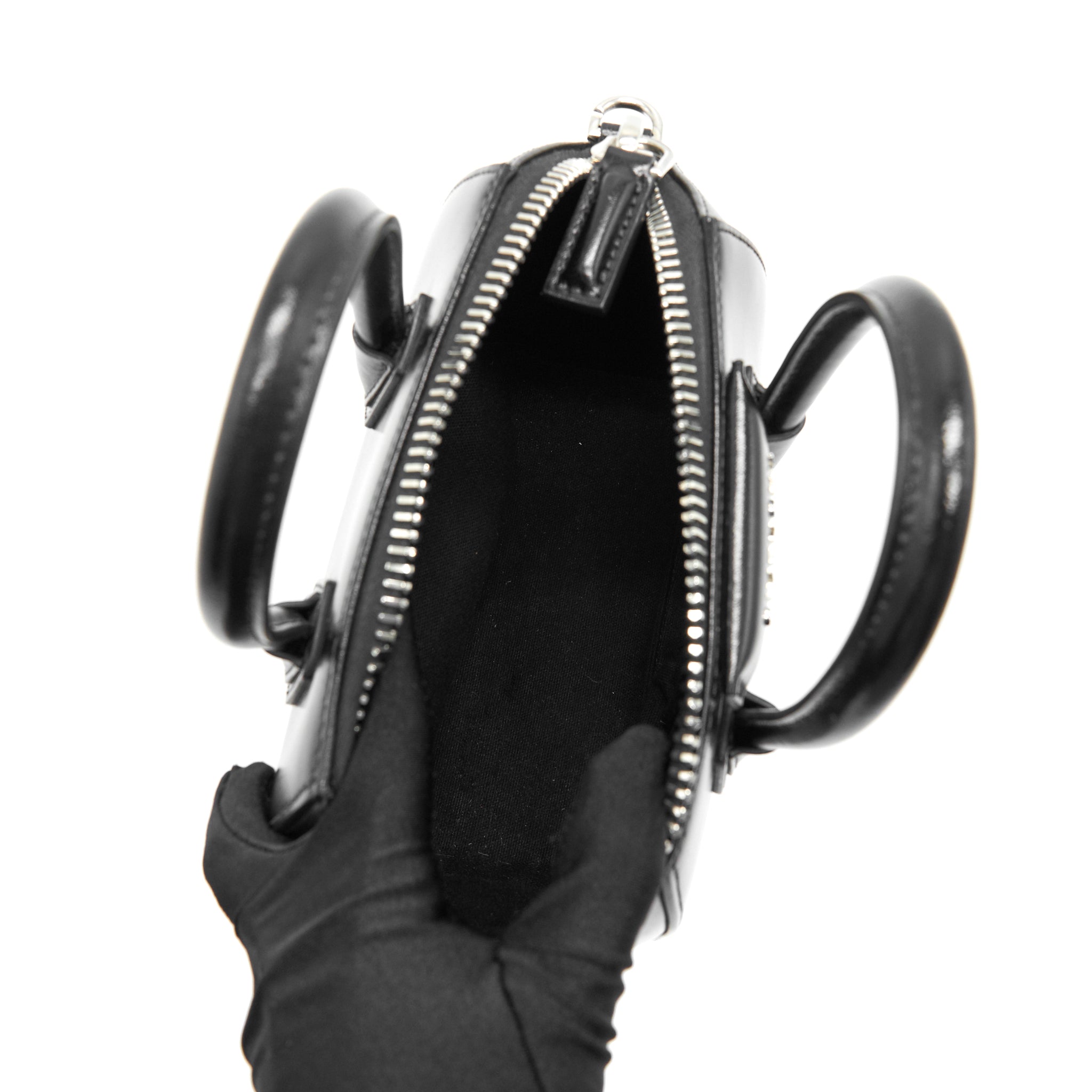 GIVENCHY ANTIGONA MINI SMOOTH CALFSKIN BLACK
