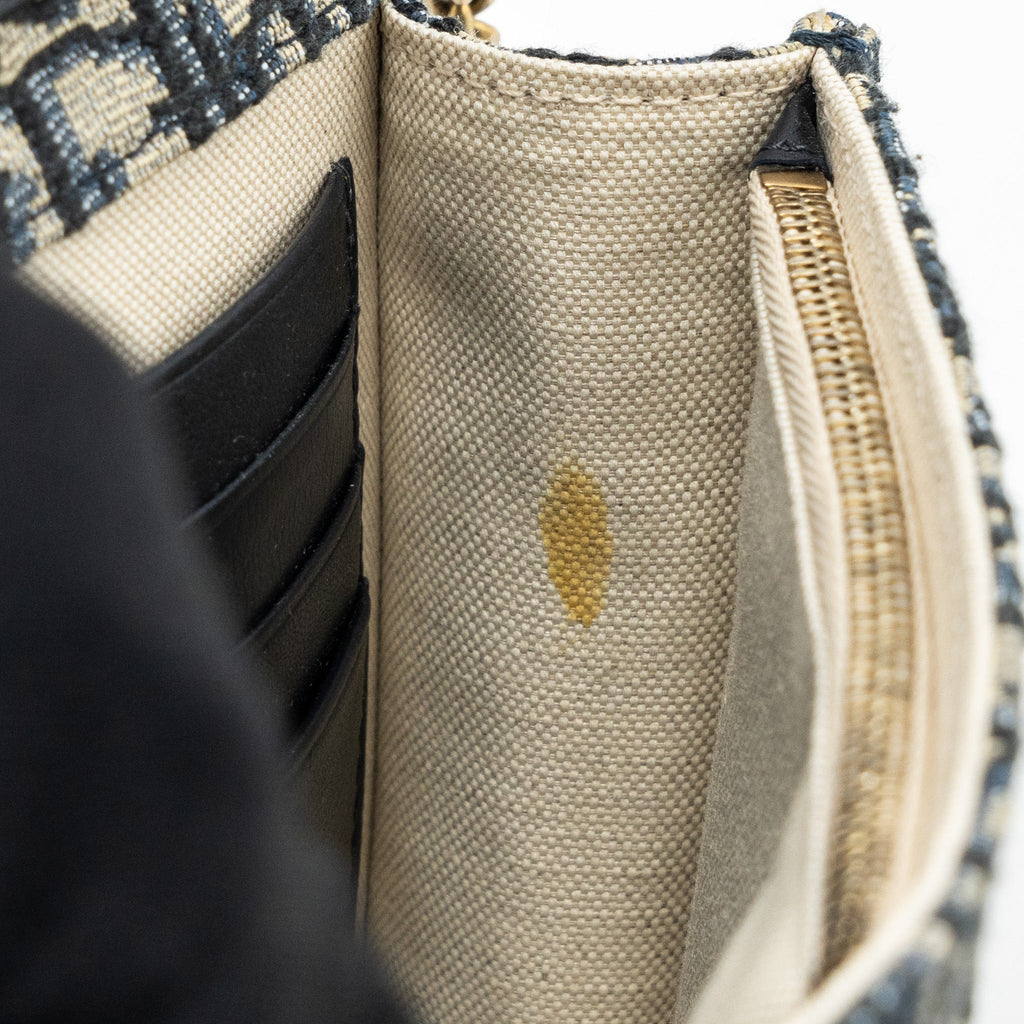 DIOR SADDLE POUCH WITH CHAIN DIOR OBLIQUE JACQUARD BLUE GHW