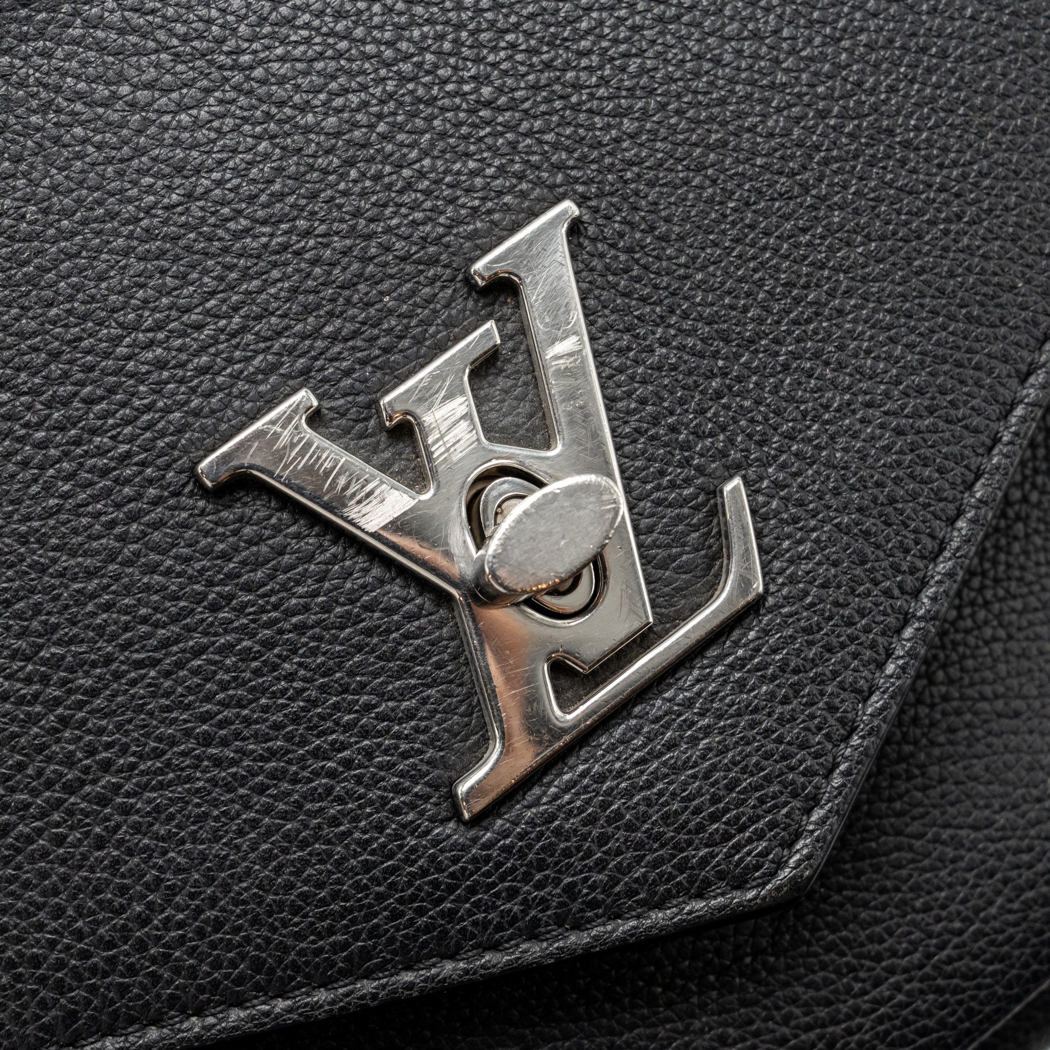 LOUIS VUITTON MY LOCK ME BAG CALFSKIN BLACK SHW