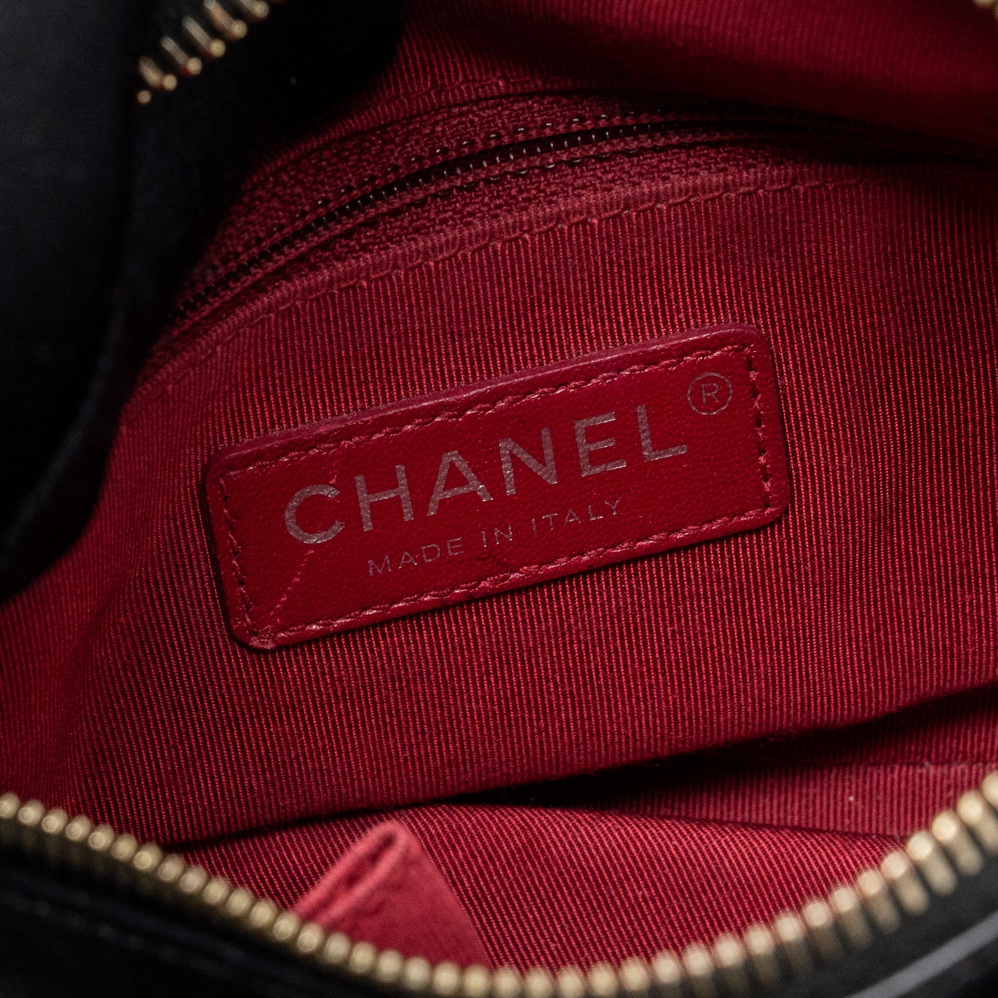 CHANEL SMALL GABRIELLE HOBO BAG AGED CALFSKIN BLACK MULTICOLOURED HARDWARE