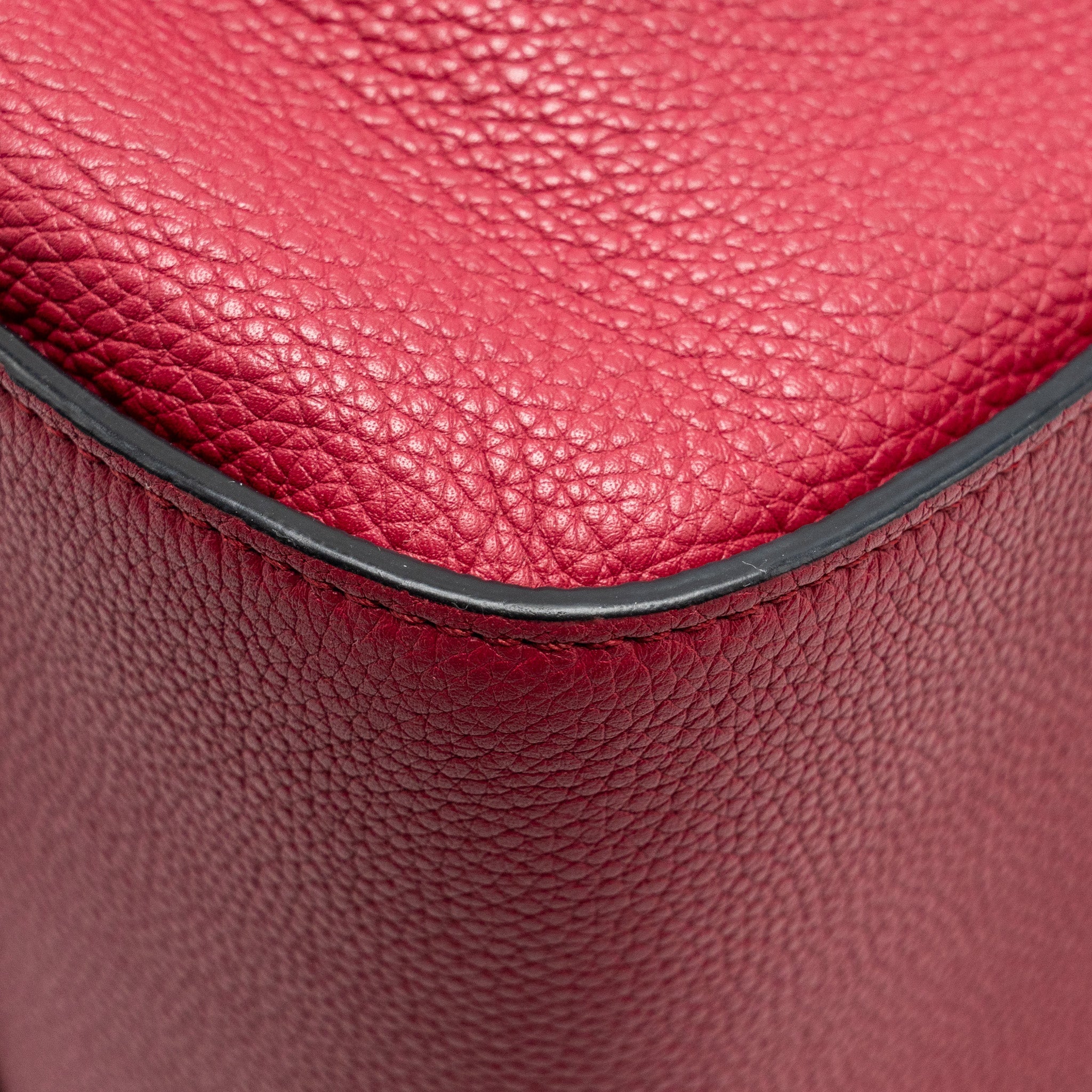 LOEWE MEDIUM HAMMOCK BAG CALFSKIN RASPBERRY SHW