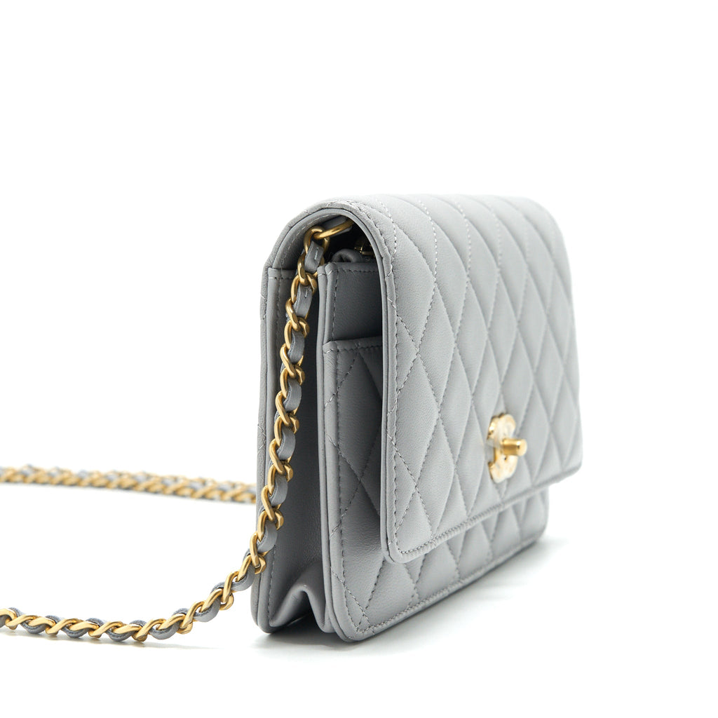 CHANEL PEARL CRUSH WALLET ON CHAIN LAMBSKIN GREY GHW (MICROCHIP)