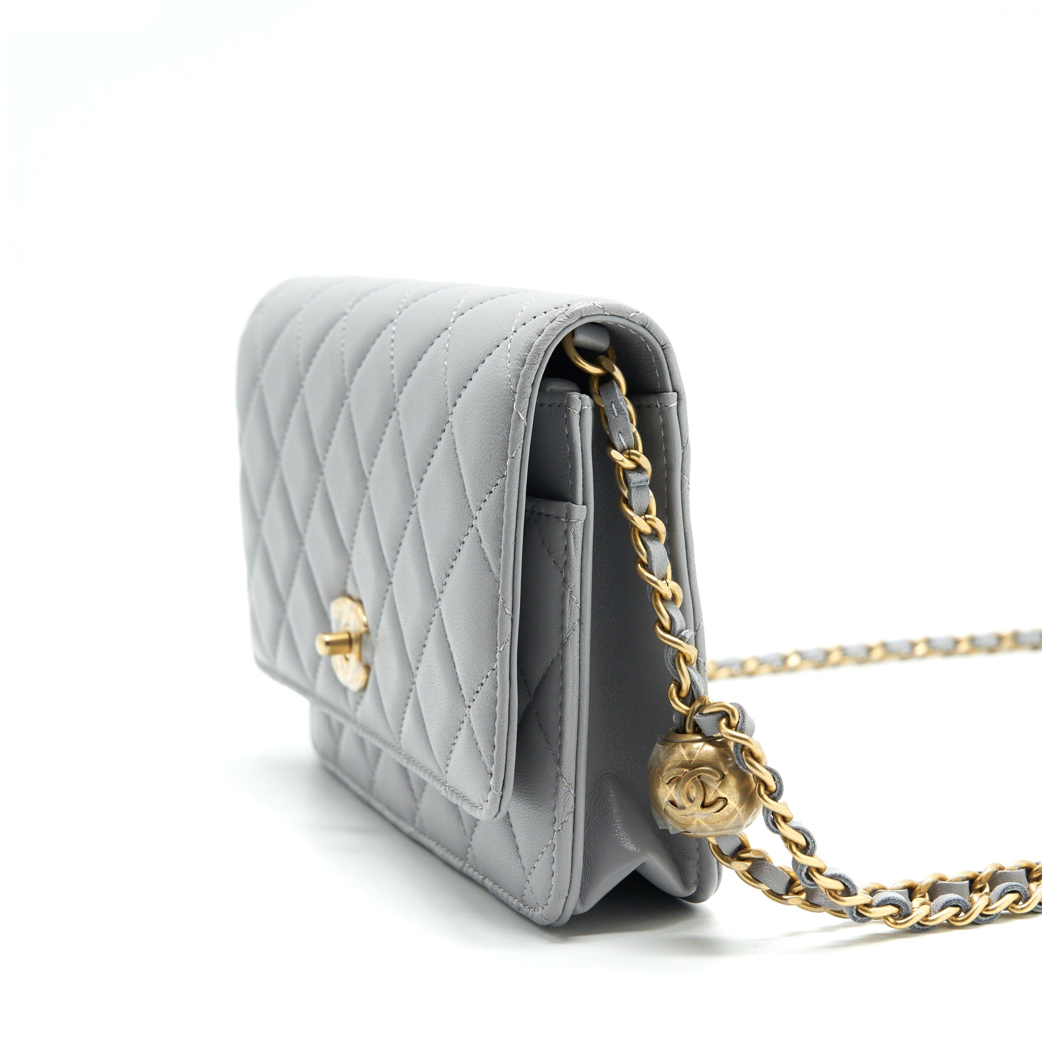 CHANEL PEARL CRUSH WALLET ON CHAIN LAMBSKIN GREY GHW (MICROCHIP)