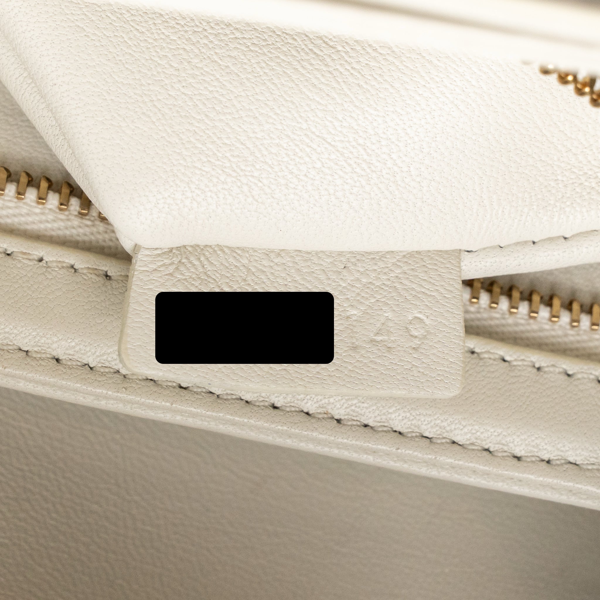 CELINE TEEN TRIOMPHE BAG CALFSKIN WHITE IVORY GHW