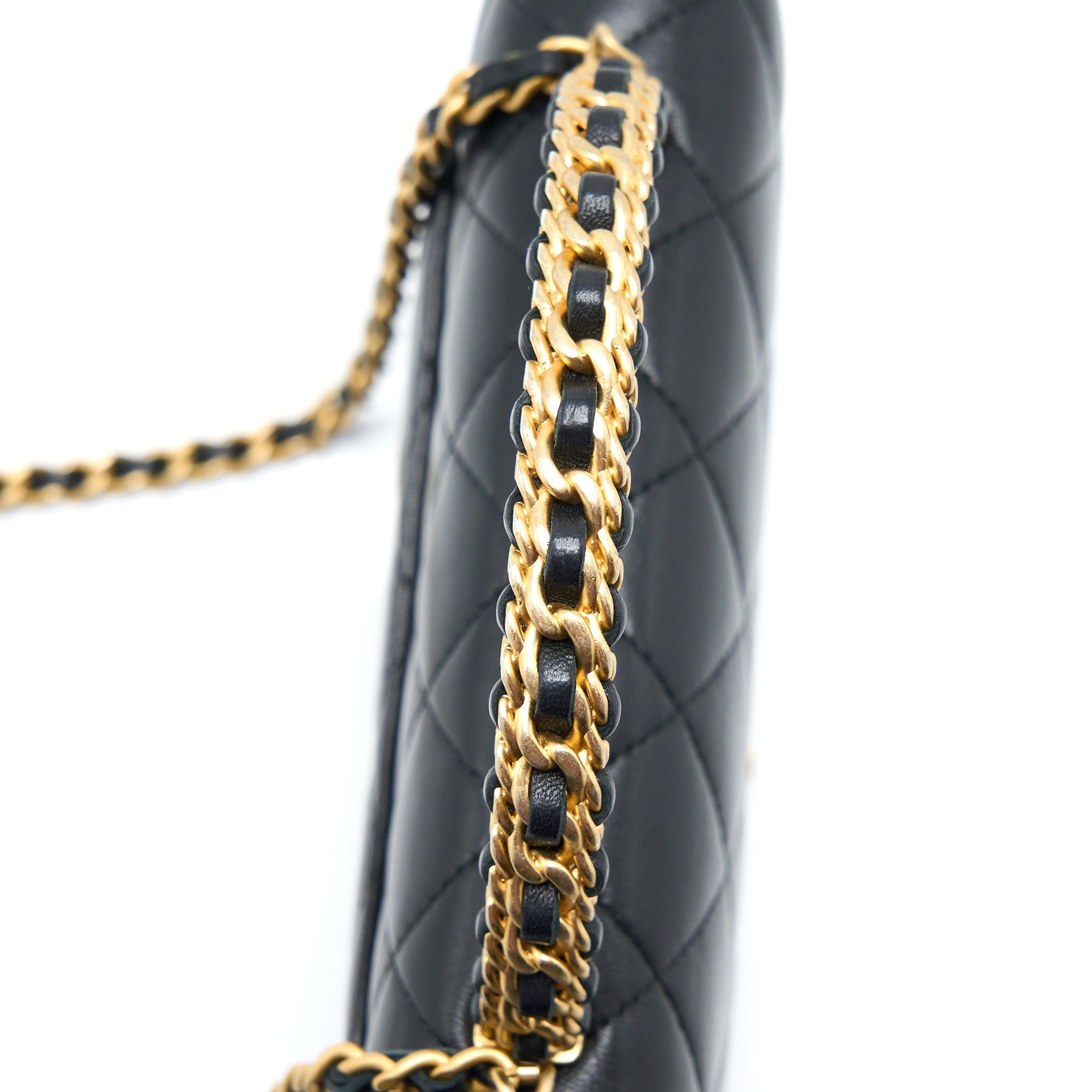CHANEL DETAILED TOP HANDLE WALLET ON CHAIN LAMBSKIN BLACK BRUSHED GHW (MICROCHIP)