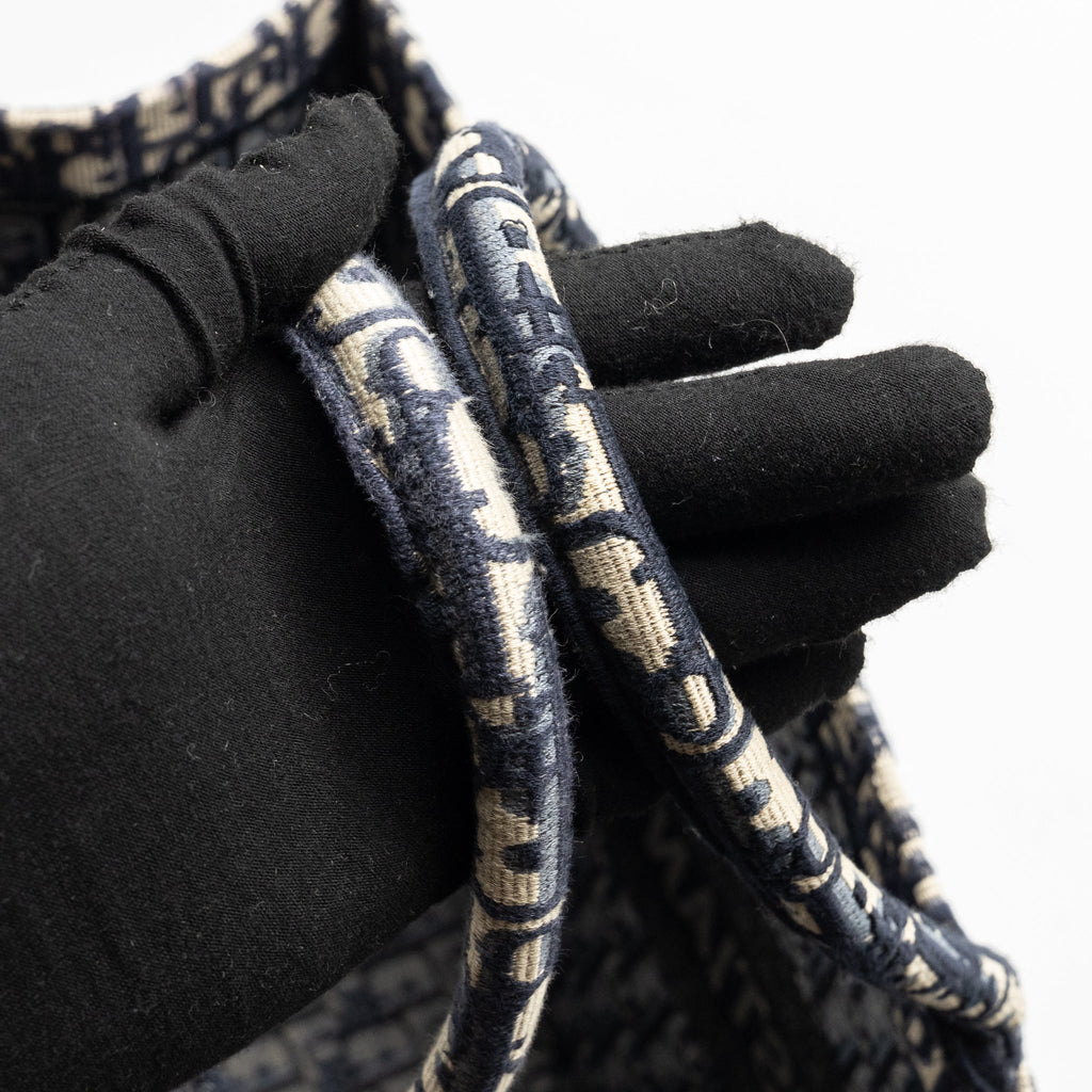DIOR LARGE BOOK TOTE BLUE DIOR OBLIQUE EMBROIDERY