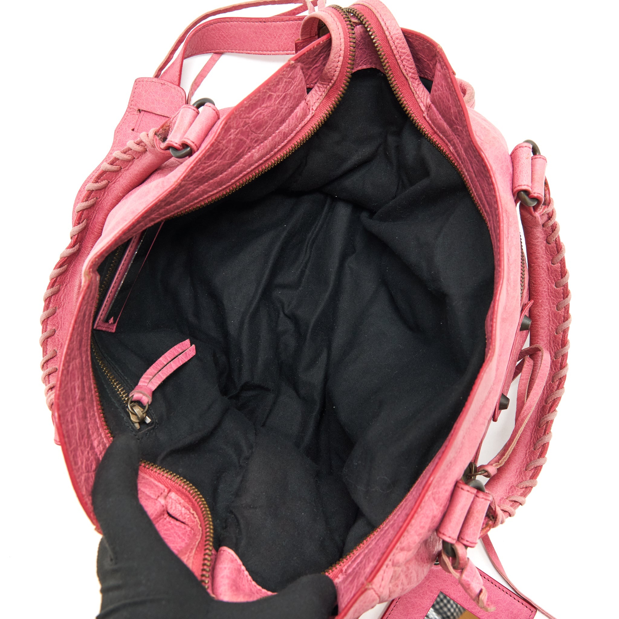 BALENCIAGA CLASSIC CITY PINK BAG BLACK HARDWARE