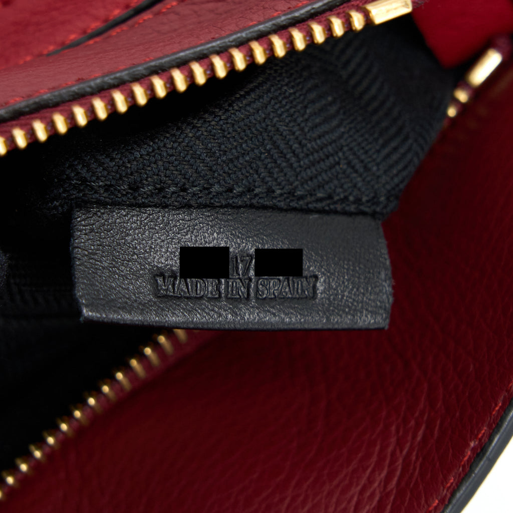 LOEWE SMALL PUZZLE BAG CALFSKIN COLOURBLOCK RED GHW