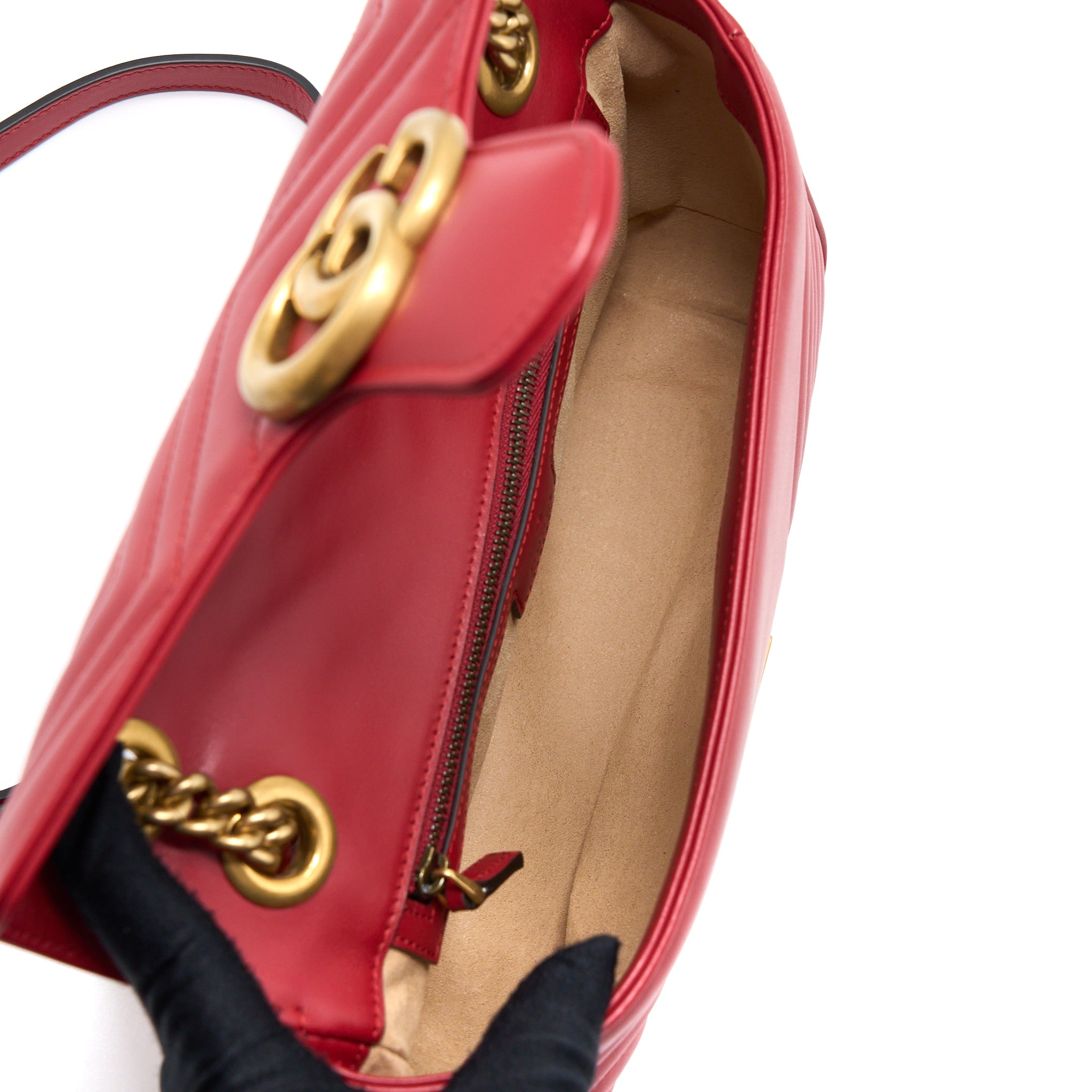 GUCCI SMALL GG MARMONT BAG CALFSKIN RED BRUSHED GHW