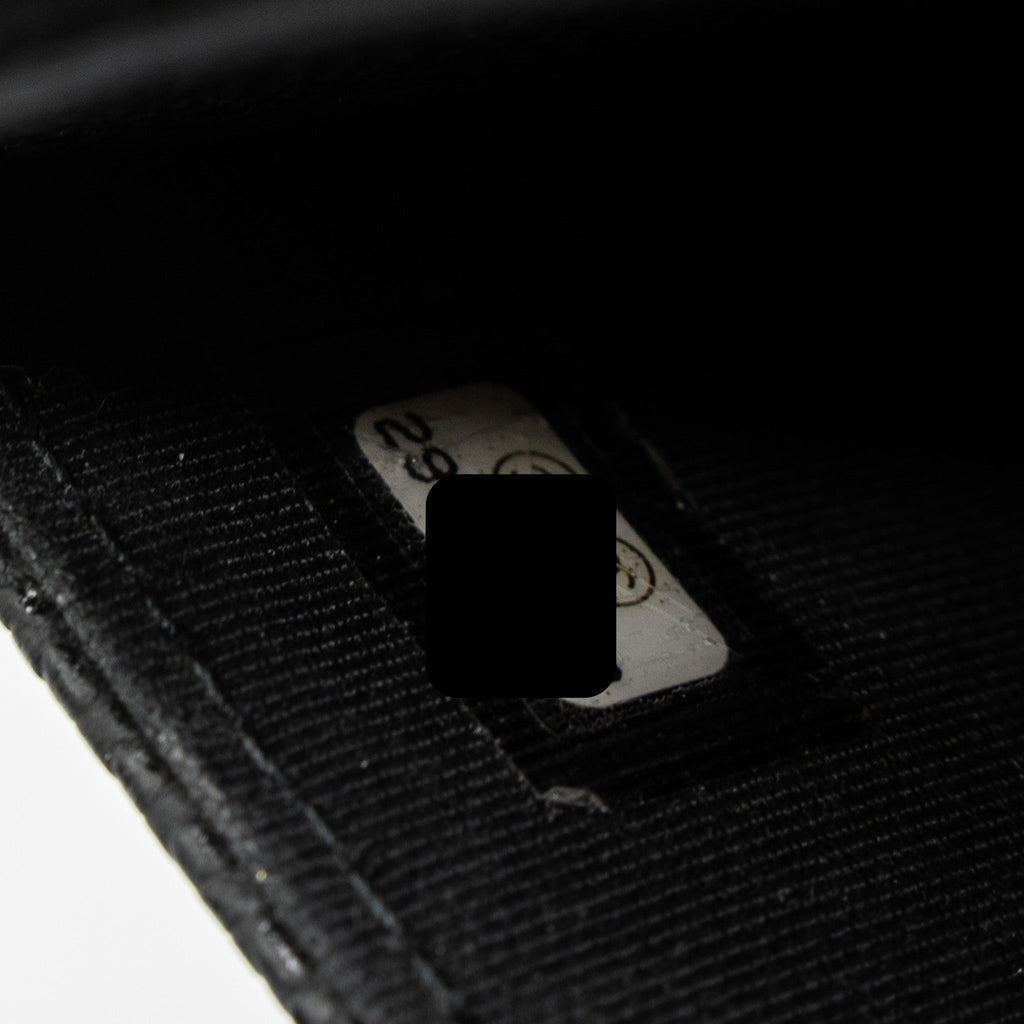 CHANEL CLASSIC WALLET ON CHAIN CAVIAR BLACK GHW