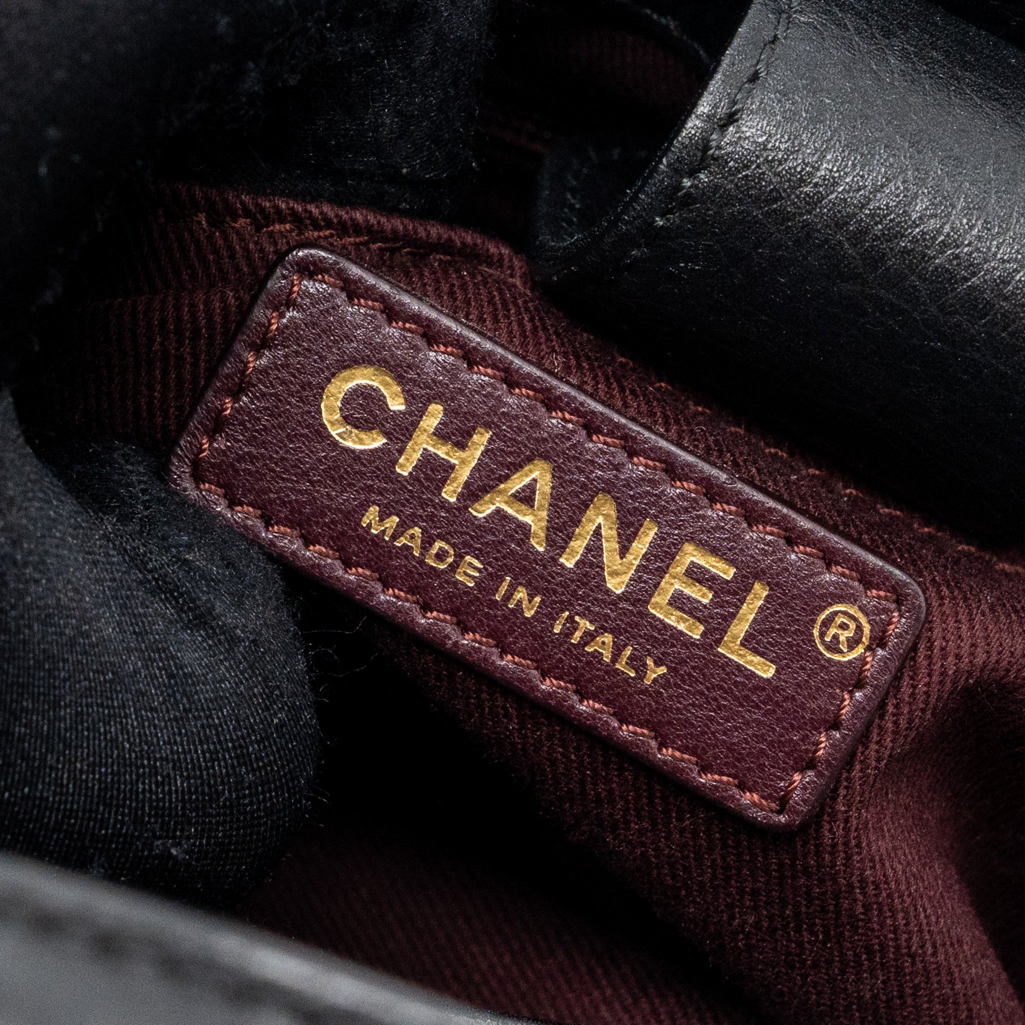 CHANEL TOP HANDLE SMALL TOTE BAG GRAINED CALFSKIN BLACK LGHW