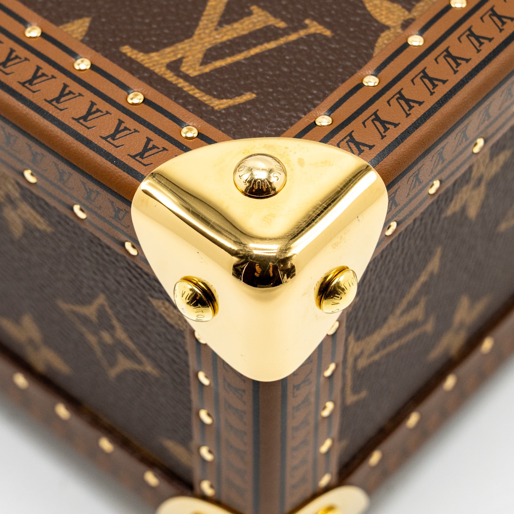 LOUIS VUITTON CAMERA BOX TRUNK MONOGRAM CANVAS/LEATHER GHW