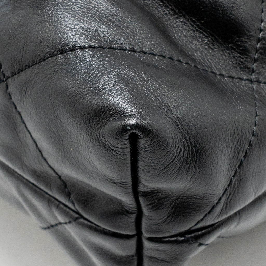 CHANEL SMALL 22 BAG SHINY CALFSKIN BLACK GHW (MICROCHIP)