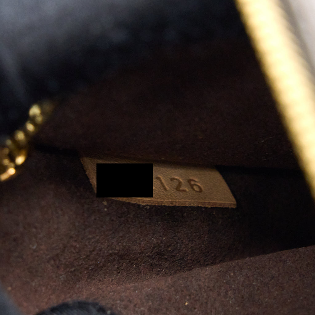 LOUIS VUITTON POCHETTE METIS MONOGRAM CANVAS GHW