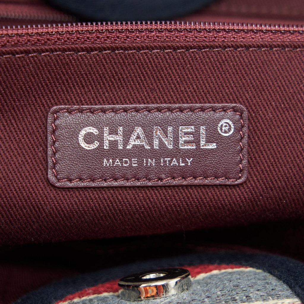 CHANEL DEAUVILLE TOTE IN CANVAS MULTICOLORED