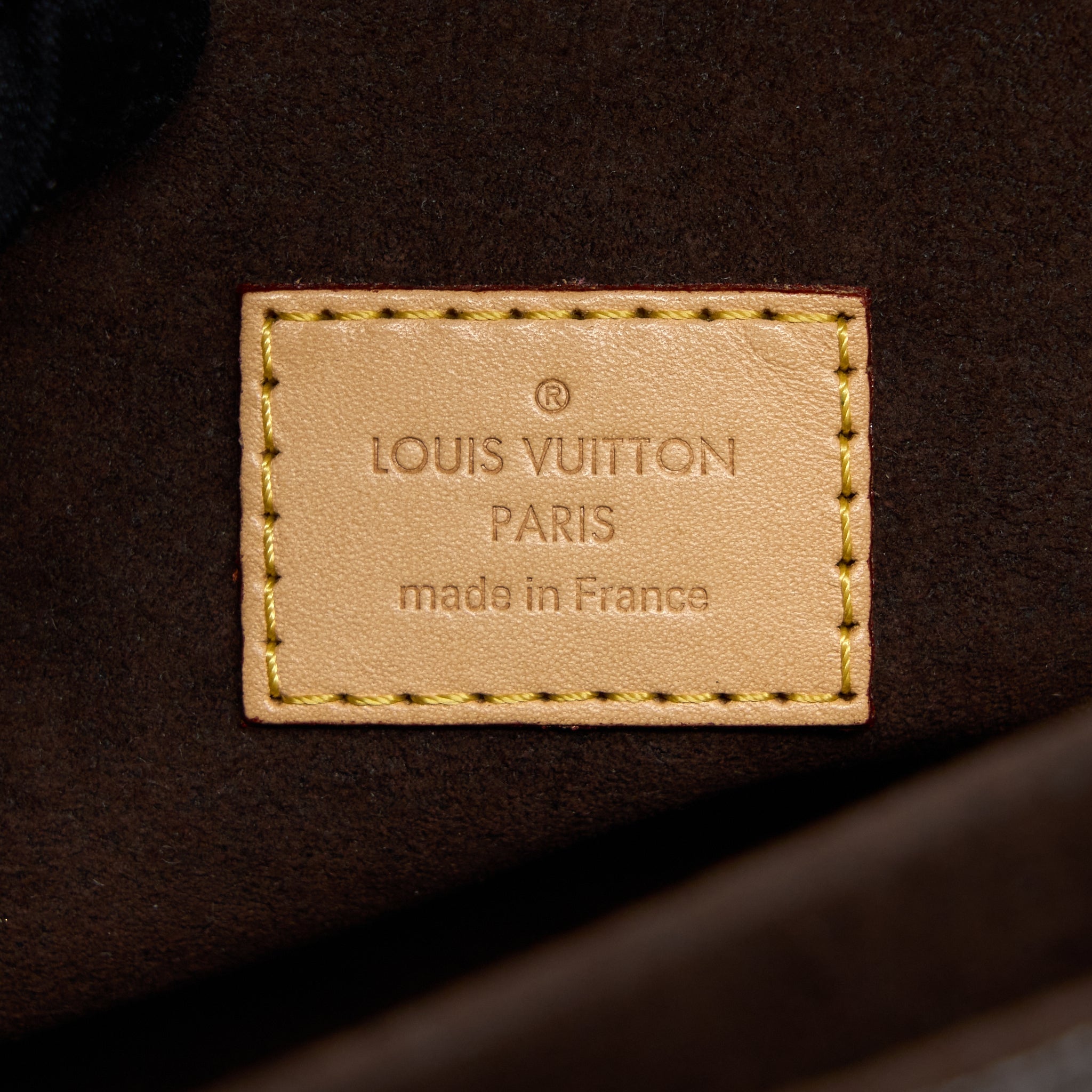LOUIS VUITTON POCHETTE METIS MONOGRAM CANVAS GHW