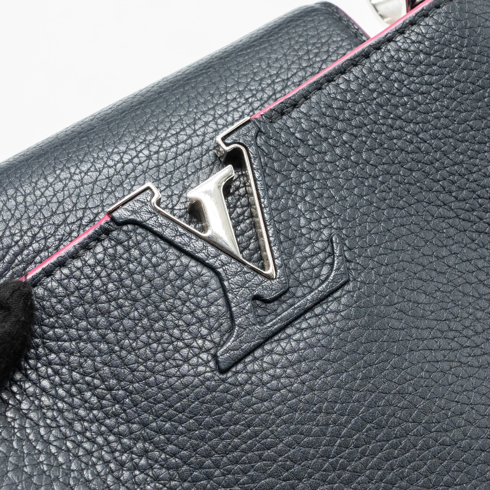 LOUIS VUITTON CAPUCINES BB TAURILLON NAVY SHW