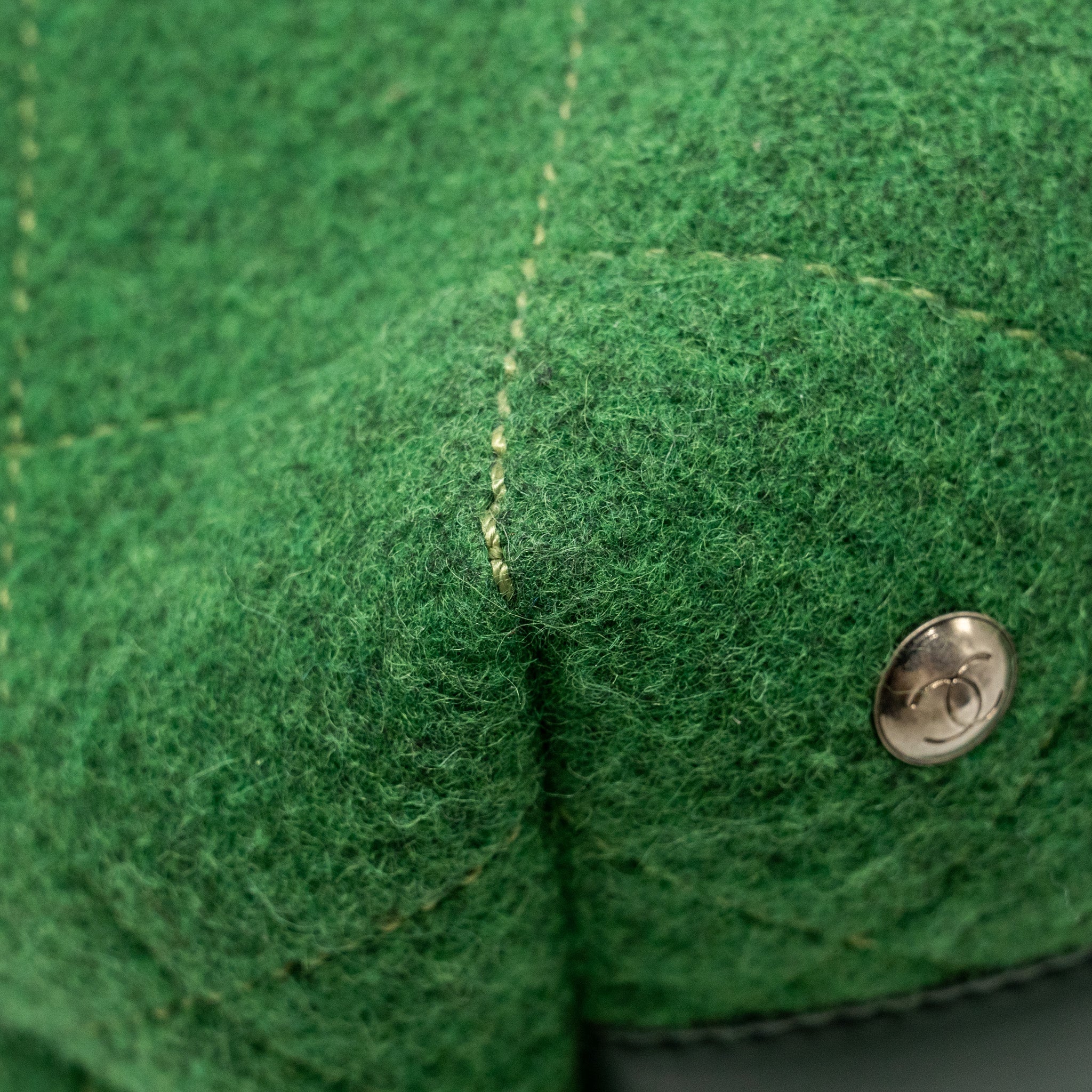 CHANEL MEDIUM QUILTED POP TOTE BAG FELT / LEATHER GREEN RUTHENIUM HARDWARE