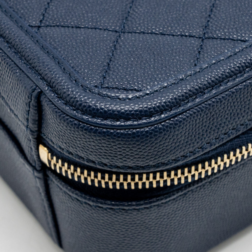 CHANEL CC TOP HANDLE VANITY CASE CAVIAR NAVY BLUE GHW