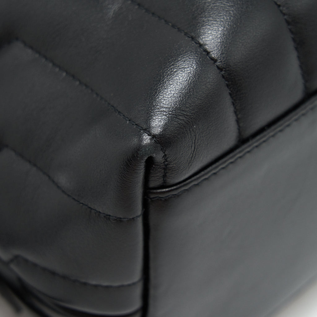 SAINT LAURENT MEDIUM LOULOU BACKPACK BLACK Y MATELASS
